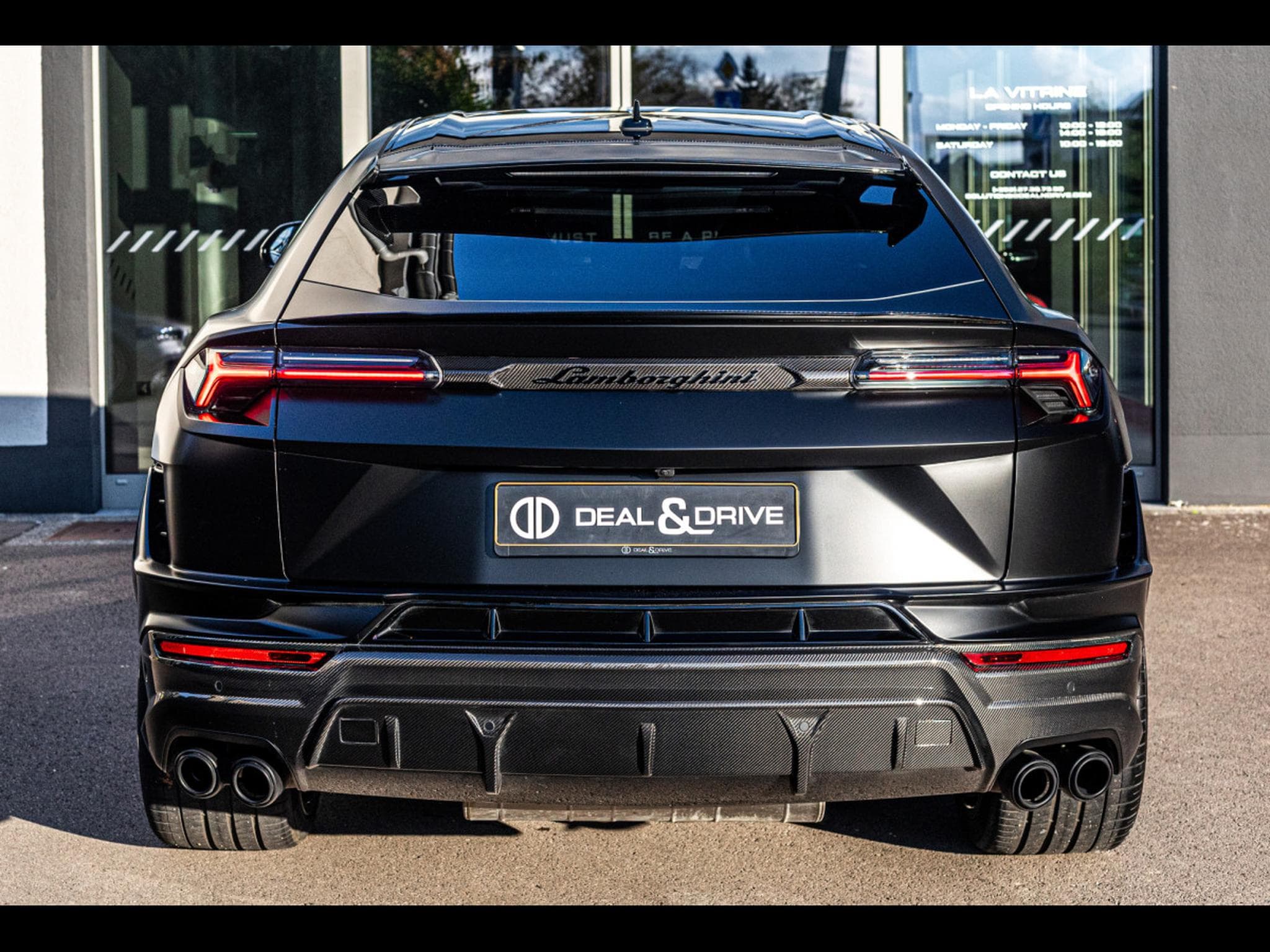 Lamborghini Urus PERFORMANTE 4.0 V8 666 CH - SATIN PPF - AKRAPOVIC (2024) - Foto 4