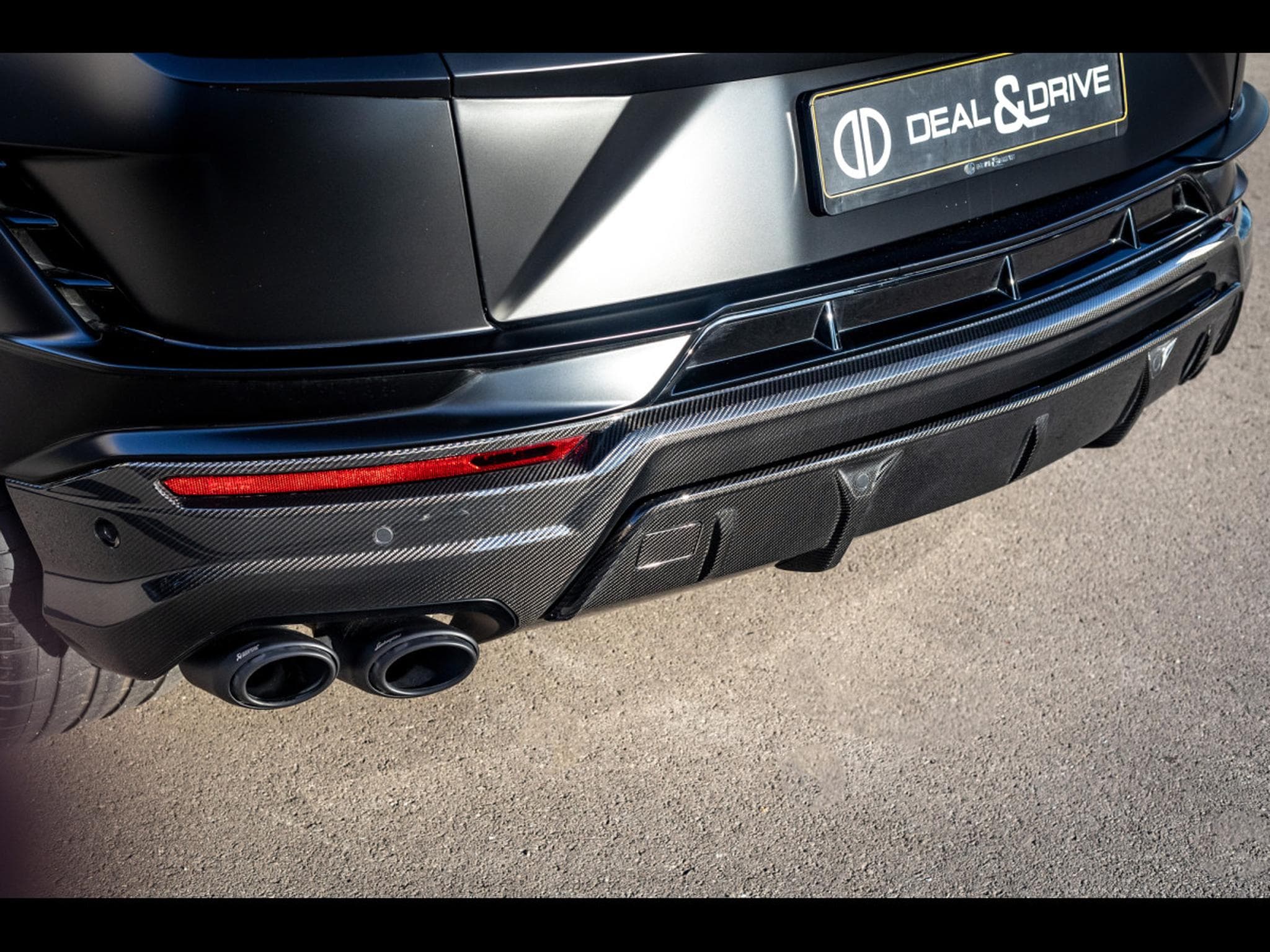 Lamborghini Urus PERFORMANTE 4.0 V8 666 CH - SATIN PPF - AKRAPOVIC (2024) - Foto 23