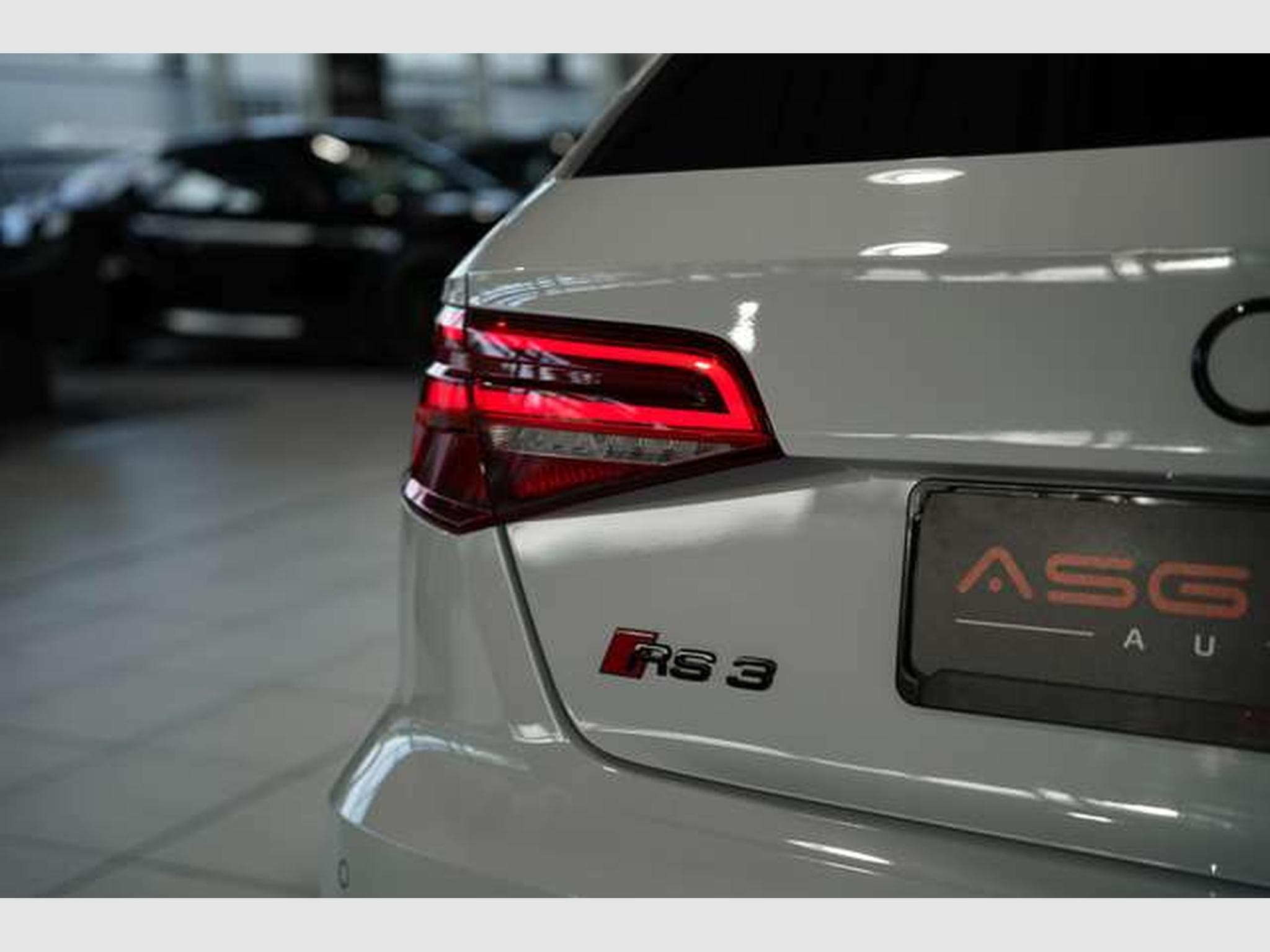 Audi RS3 Sportback q. *19 *Schale *S-AGA *Virtual (2019) - Photo 12