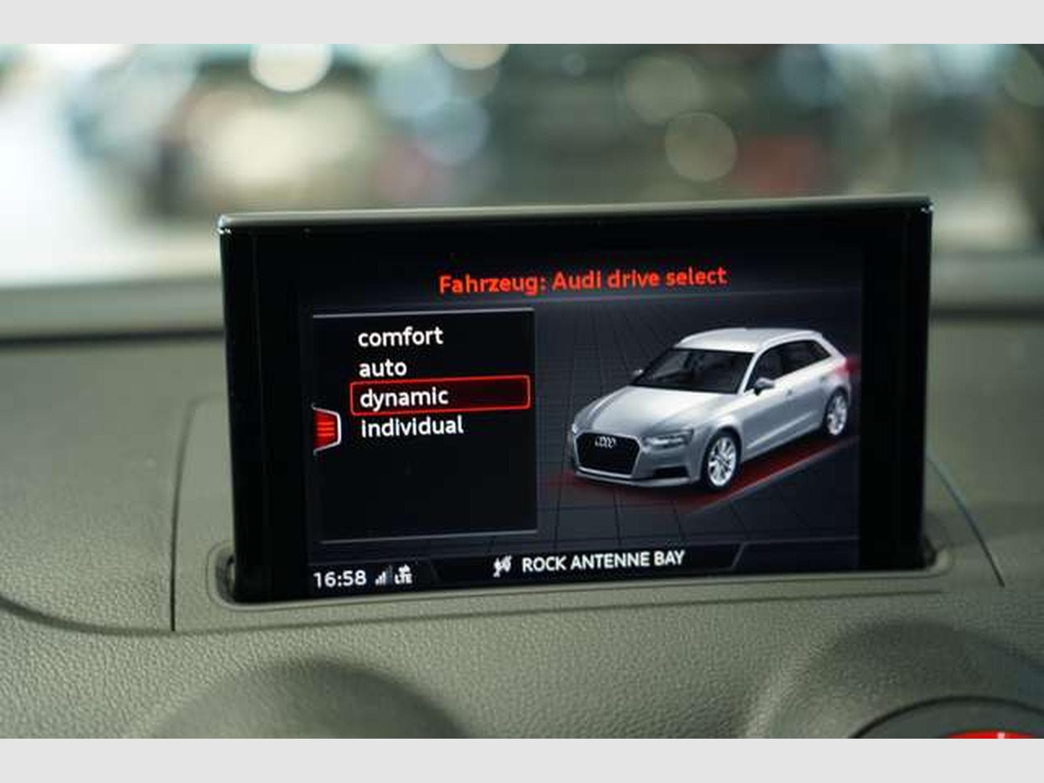 Audi RS3 Sportback q. *19 *Schale *S-AGA *Virtual (2019) - Photo 33