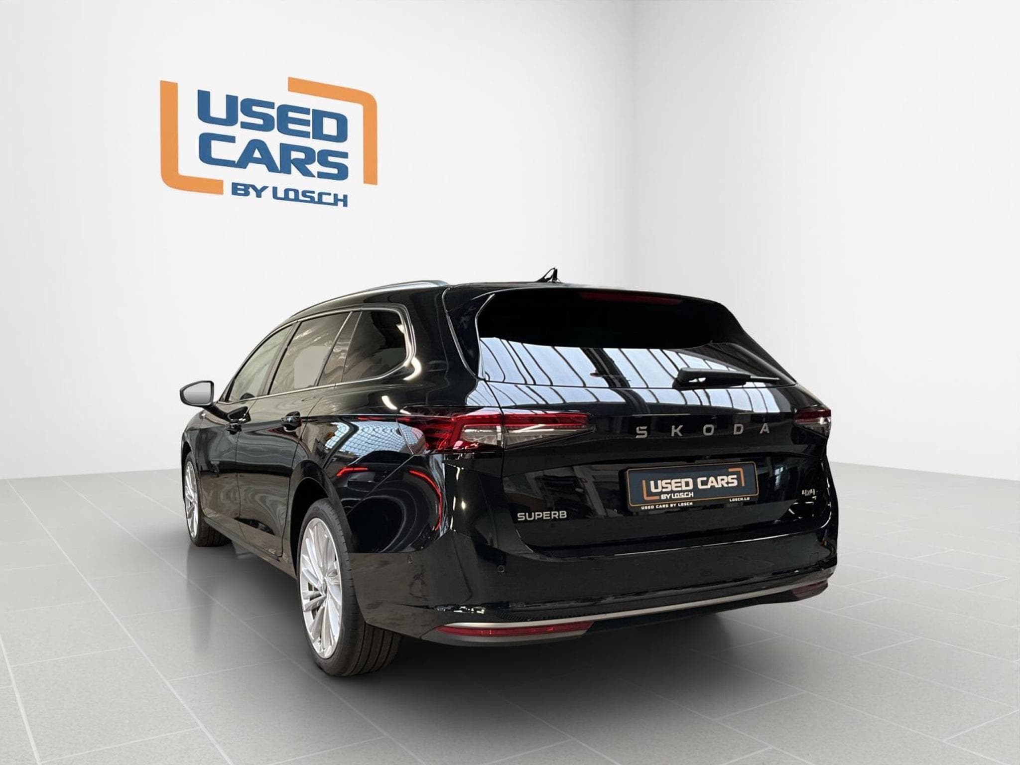 Skoda Superb L&K+DSG+4x4+Pano+AHK+Stand-H. (2025) - Photo 6