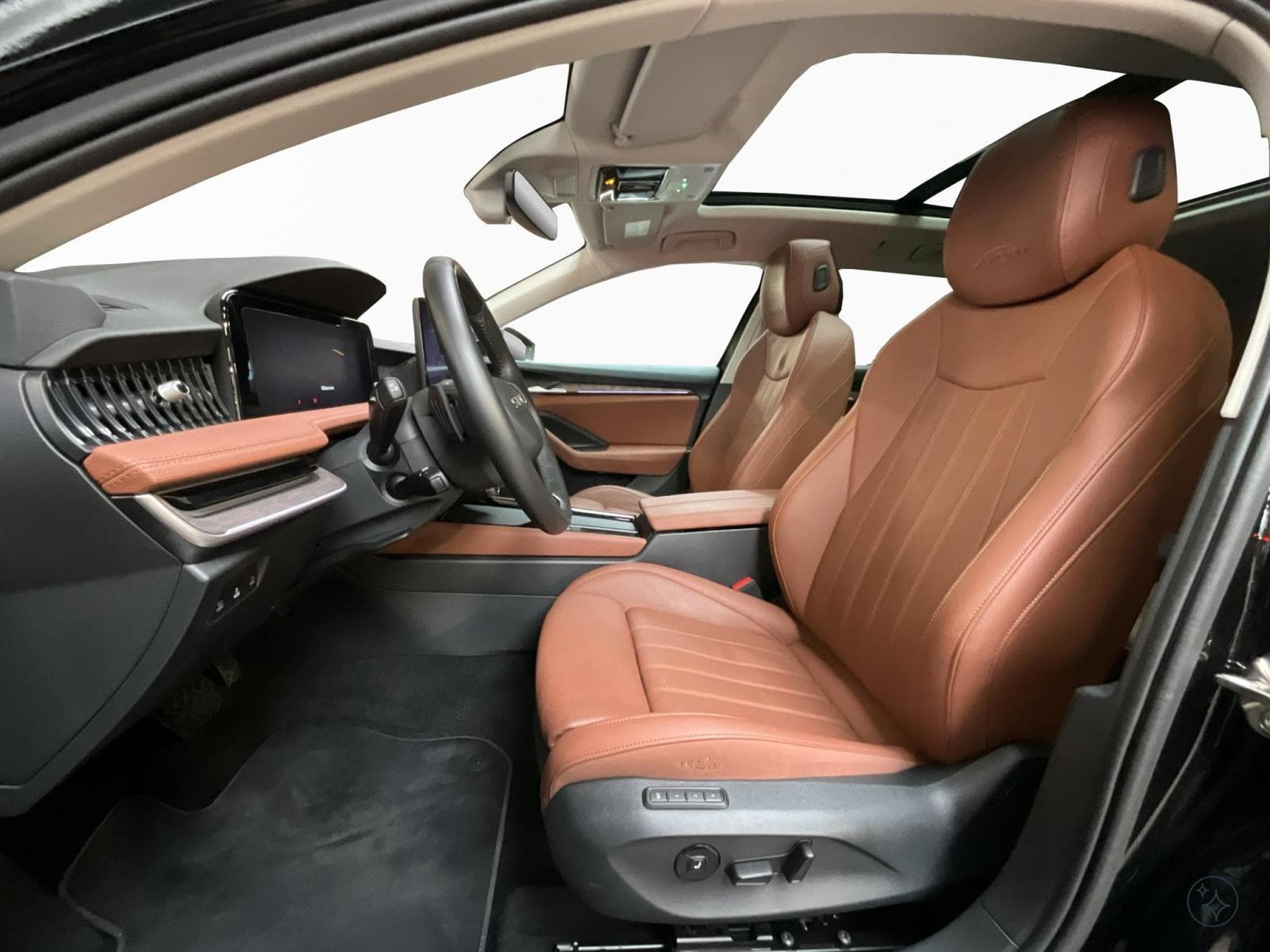 Skoda Superb L&K+DSG+4x4+Pano+AHK+Stand-H. (2025) - Photo 9