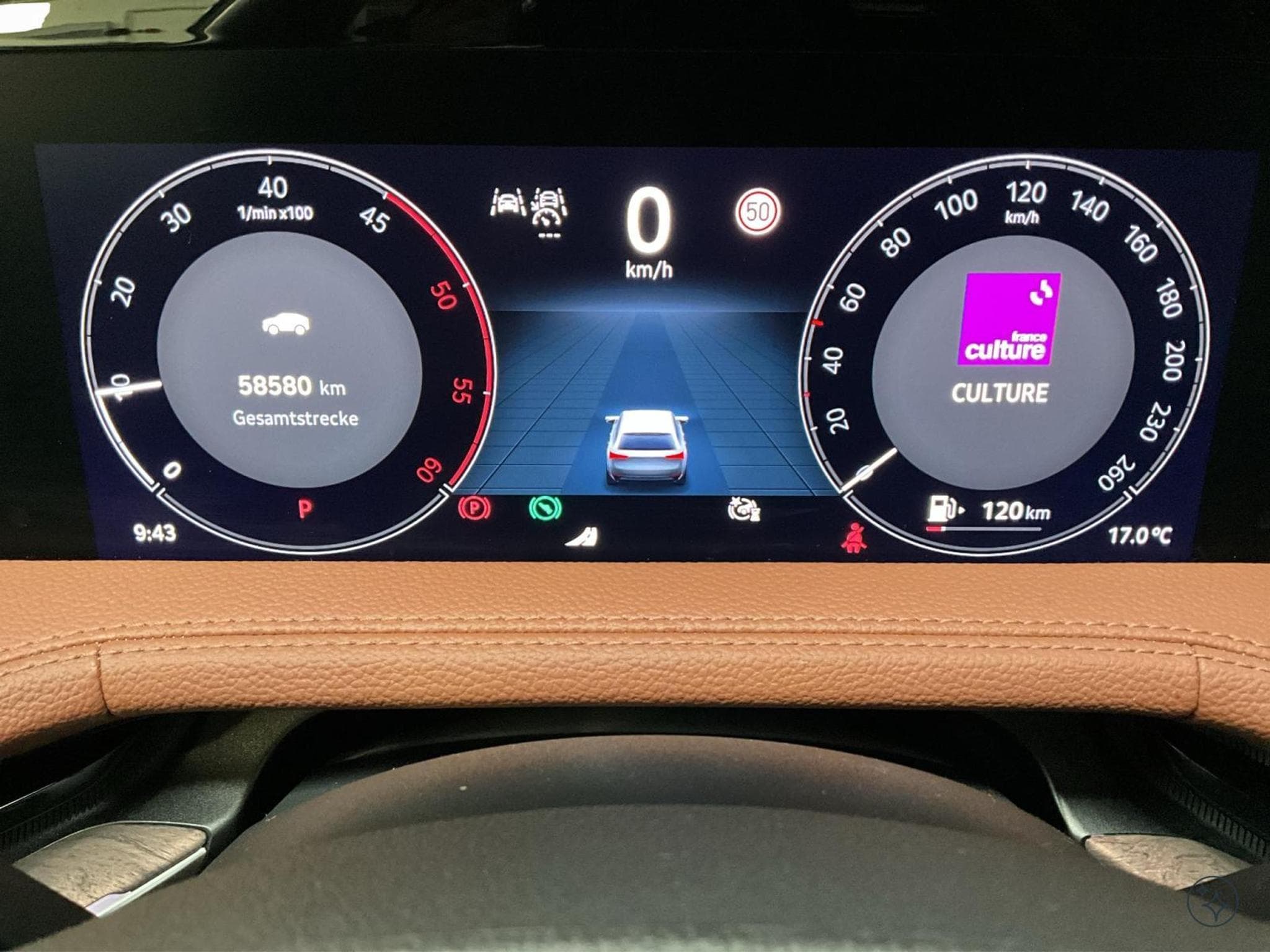 Skoda Superb L&K+DSG+4x4+Pano+AHK+Stand-H. (2025) - Photo 11