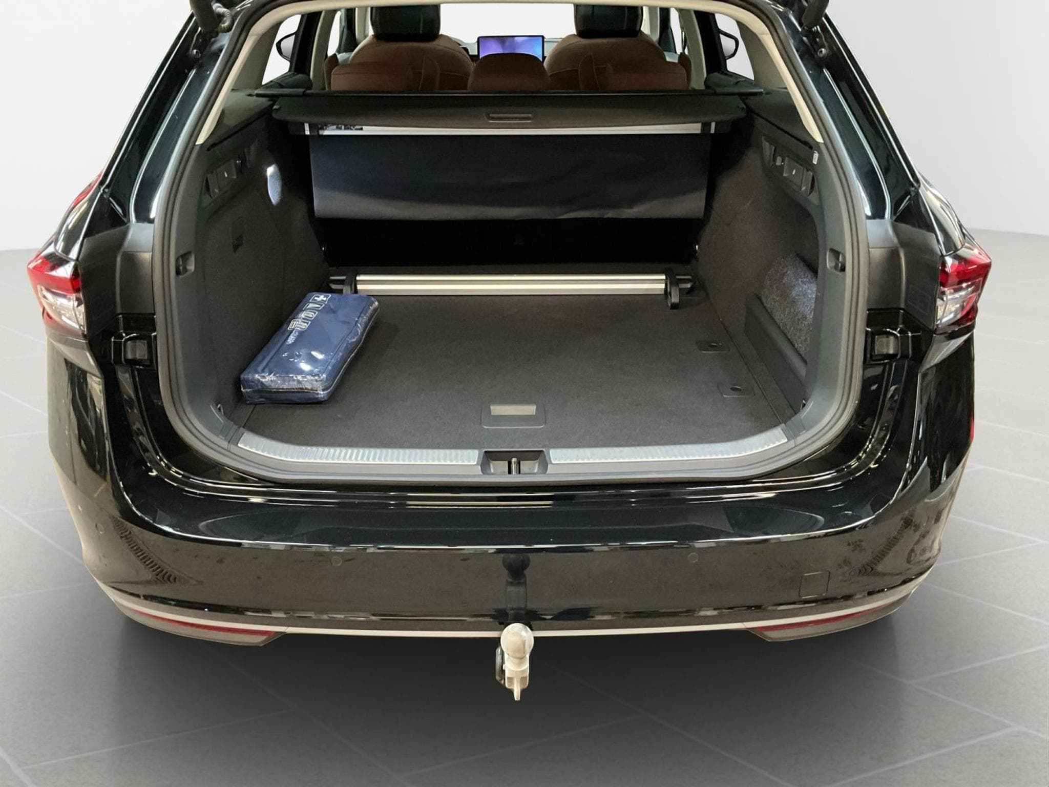 Skoda Superb L&K+DSG+4x4+Pano+AHK+Stand-H. (2025) - Photo 17