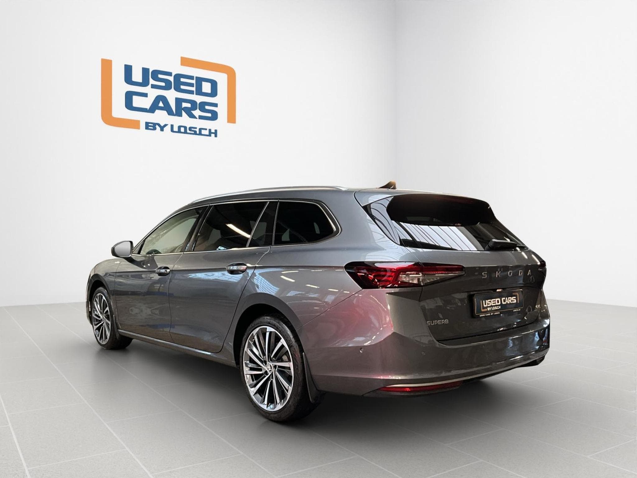 Skoda Superb L&K+DSG+4x4+Stand-Heizung+LM19+AHK+P.Launch+Pano+Led (2024) - Photo 6