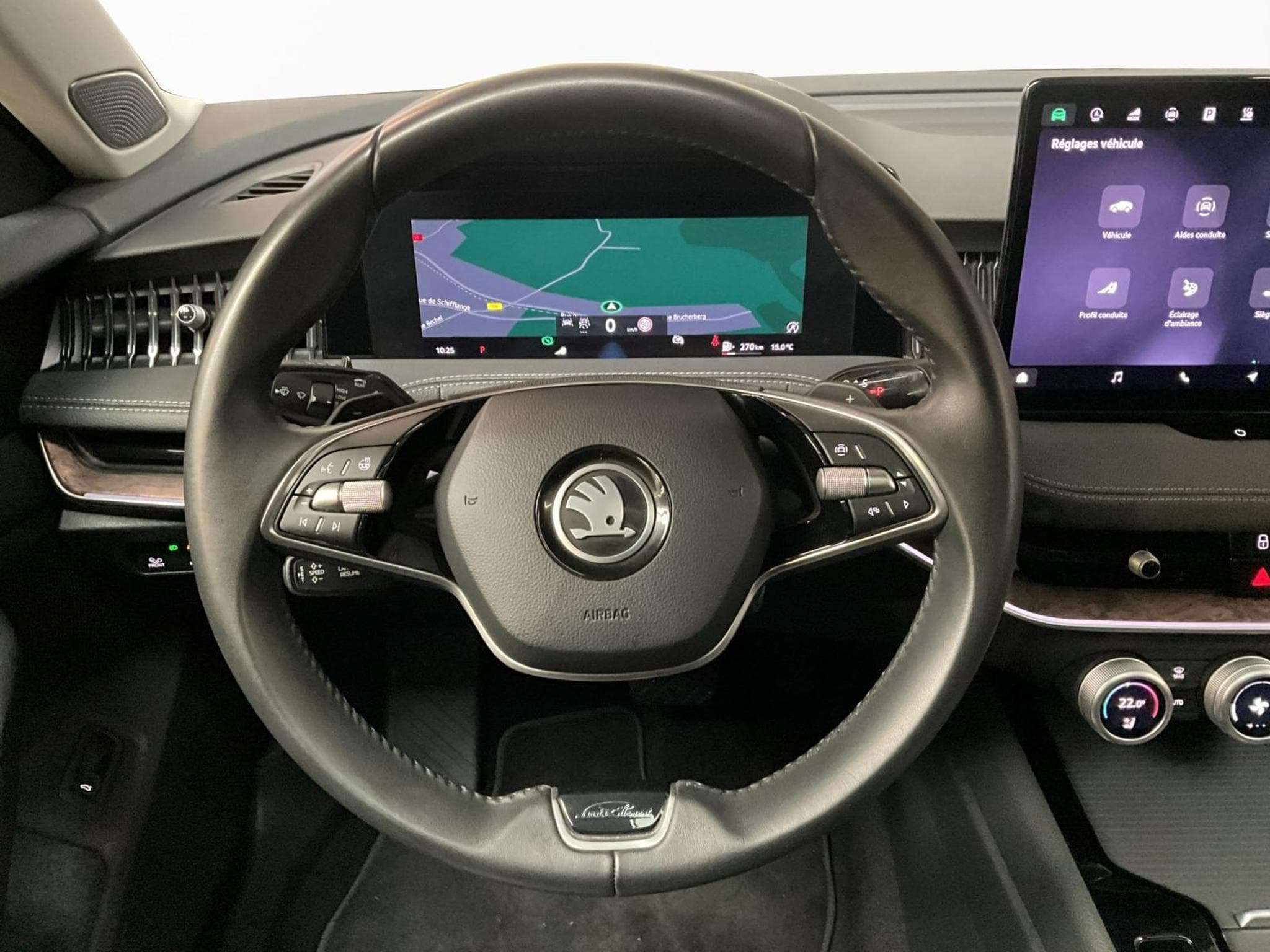 Skoda Superb L&K+DSG+4x4+Stand-Heizung+LM19+AHK+P.Launch+Pano+Led (2024) - Photo 10