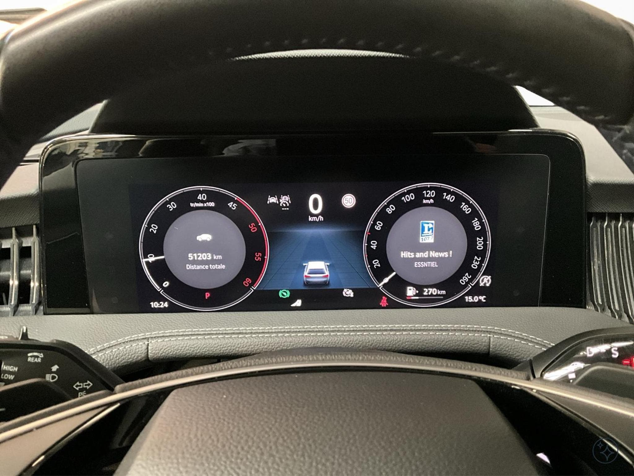 Skoda Superb L&K+DSG+4x4+Stand-Heizung+LM19+AHK+P.Launch+Pano+Led (2024) - Photo 11