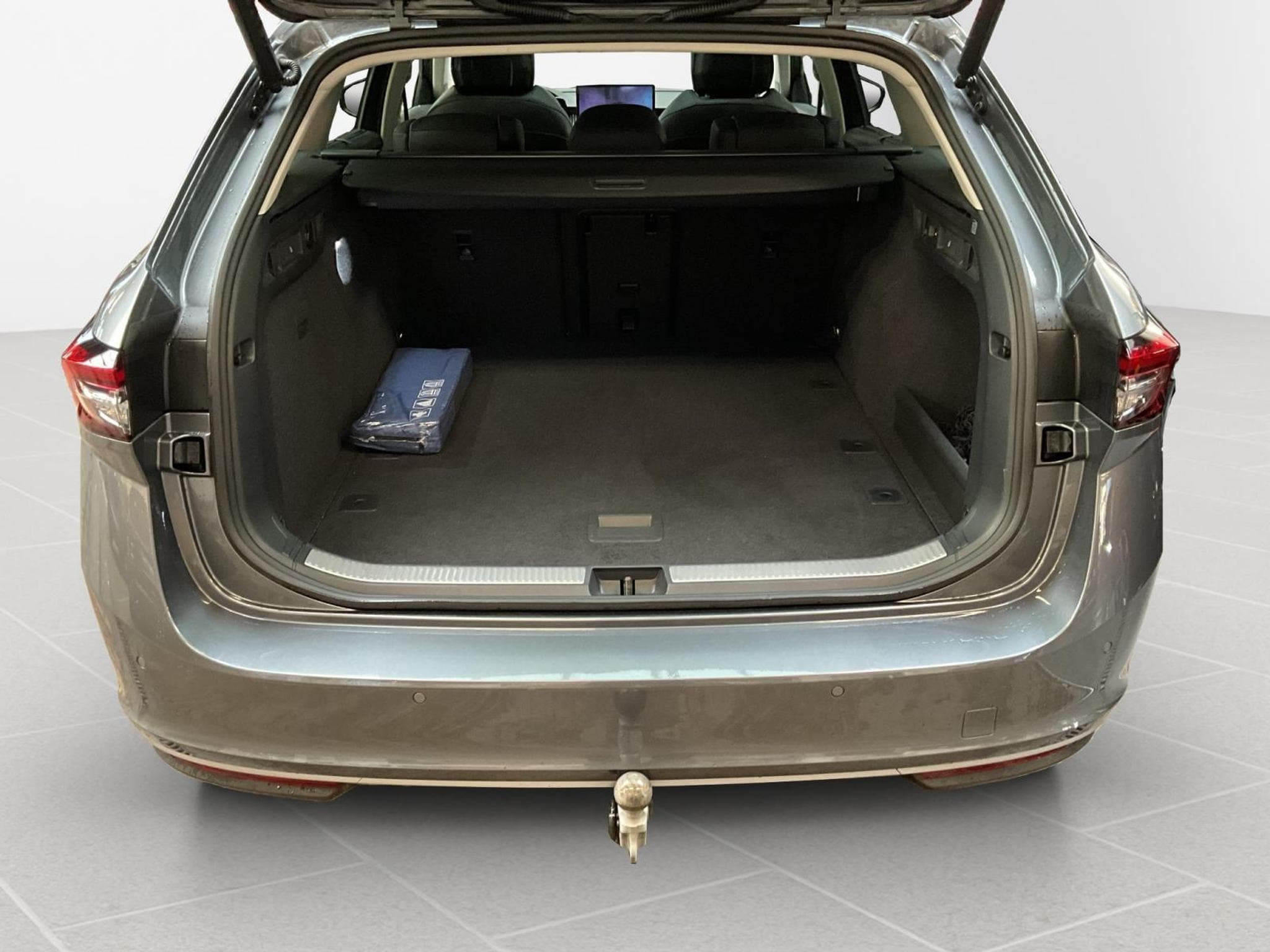 Skoda Superb L&K+DSG+4x4+Stand-Heizung+LM19+AHK+P.Launch+Pano+Led (2024) - Photo 17