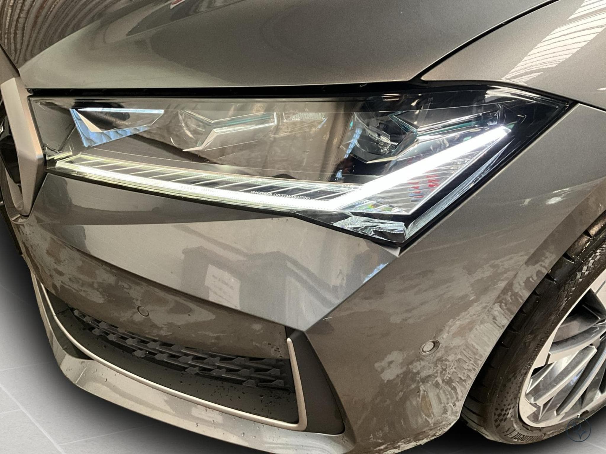 Skoda Superb L&K+DSG+4x4+Stand-Heizung+LM19+AHK+P.Launch+Pano+Led (2024) - Photo 18