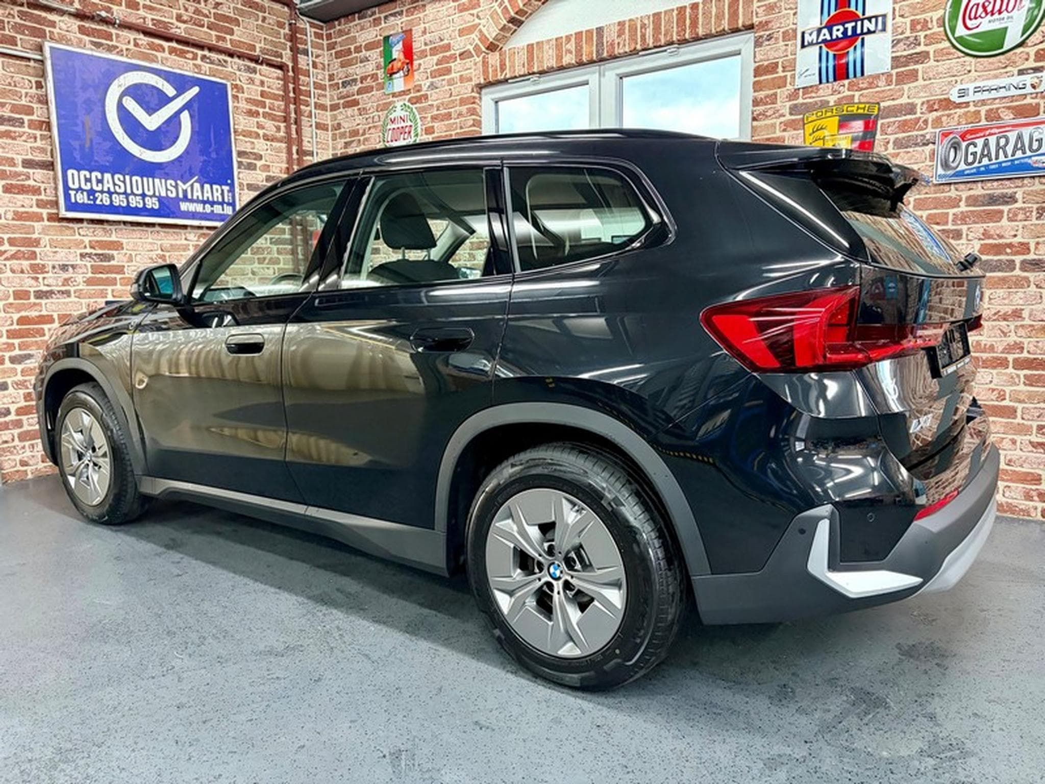 BMW iX1 iX1 306cv xDrive30 4x4/SiègCh/Navig/LED/ALU17 (2026) - Foto 2