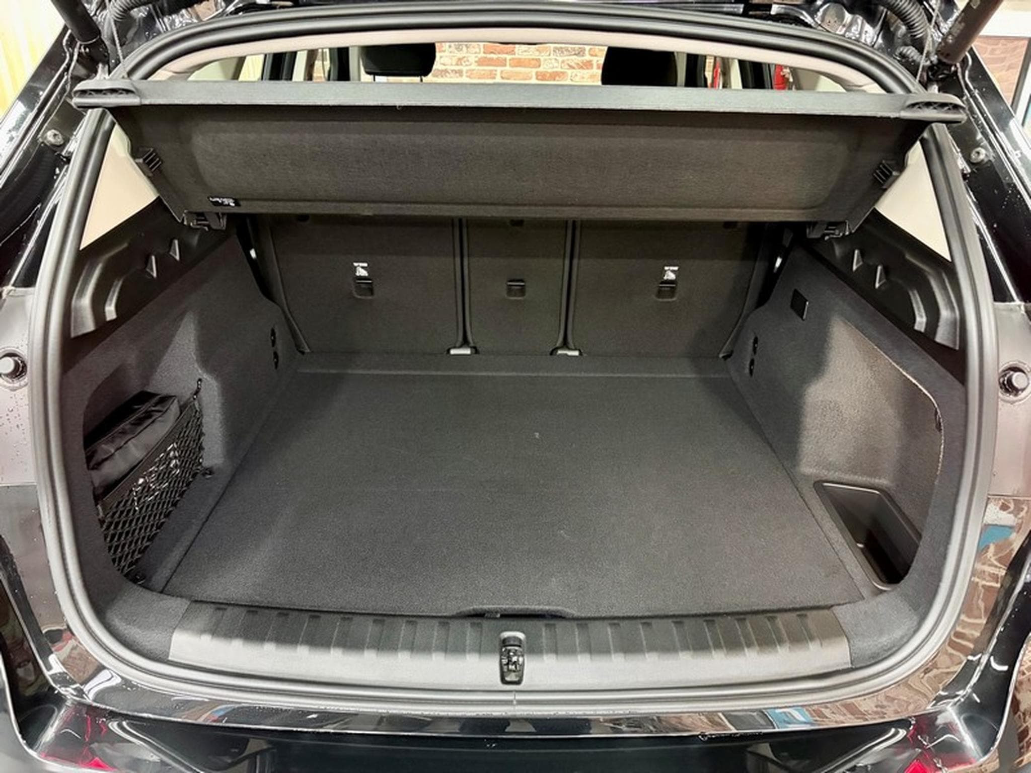 BMW iX1 iX1 306cv xDrive30 4x4/SiègCh/Navig/LED/ALU17 (2026) - Foto 7
