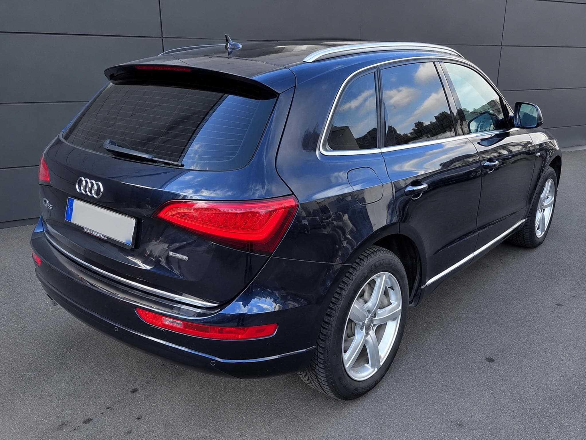 Audi Q5 S Line 2.0 TDI quattro  S tronic (2015) - Photo 4