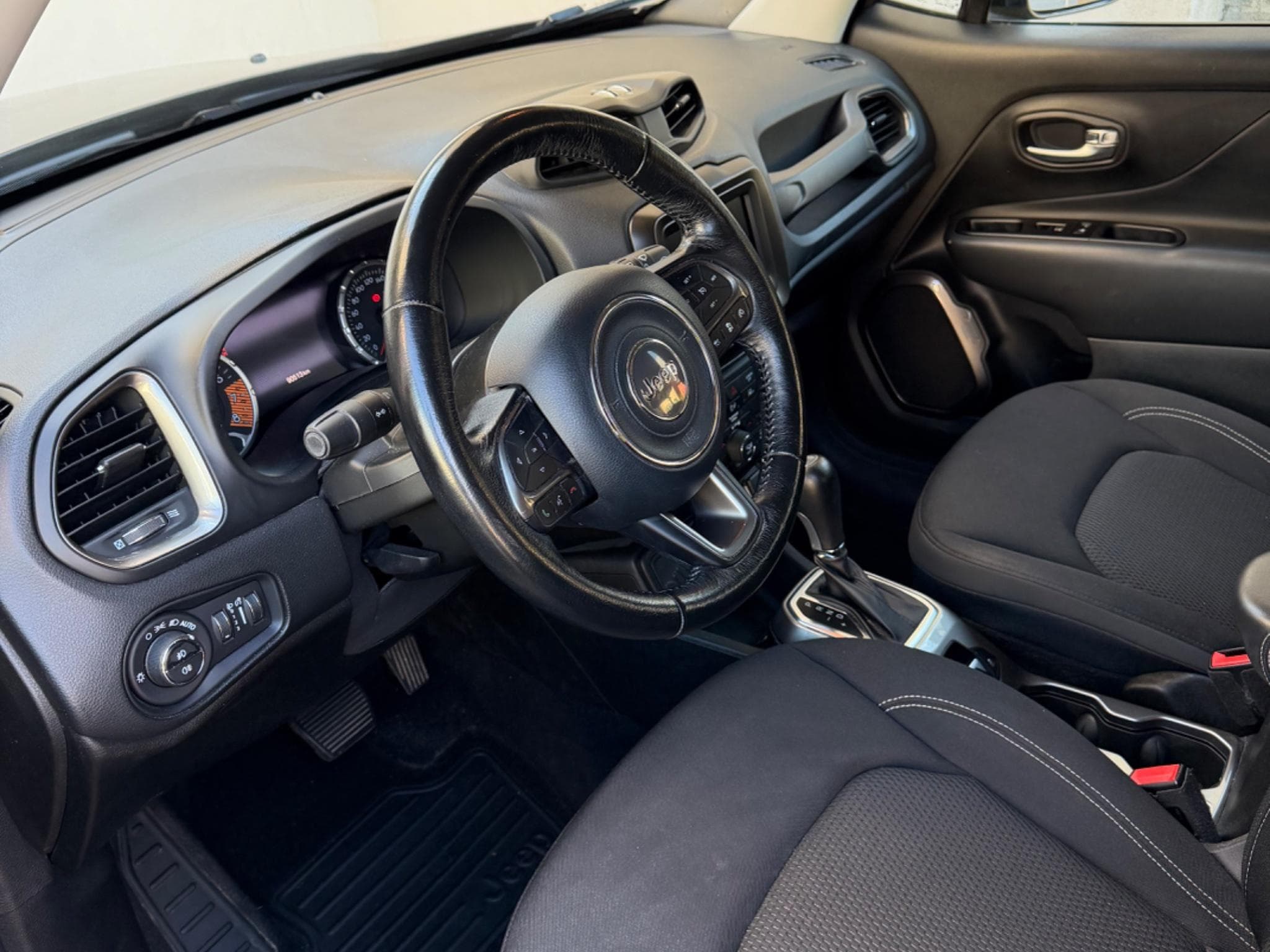 Jeep Renegade Jeep Renegade Limited 1.3 Turbo 150 hp (2021) - Foto 7