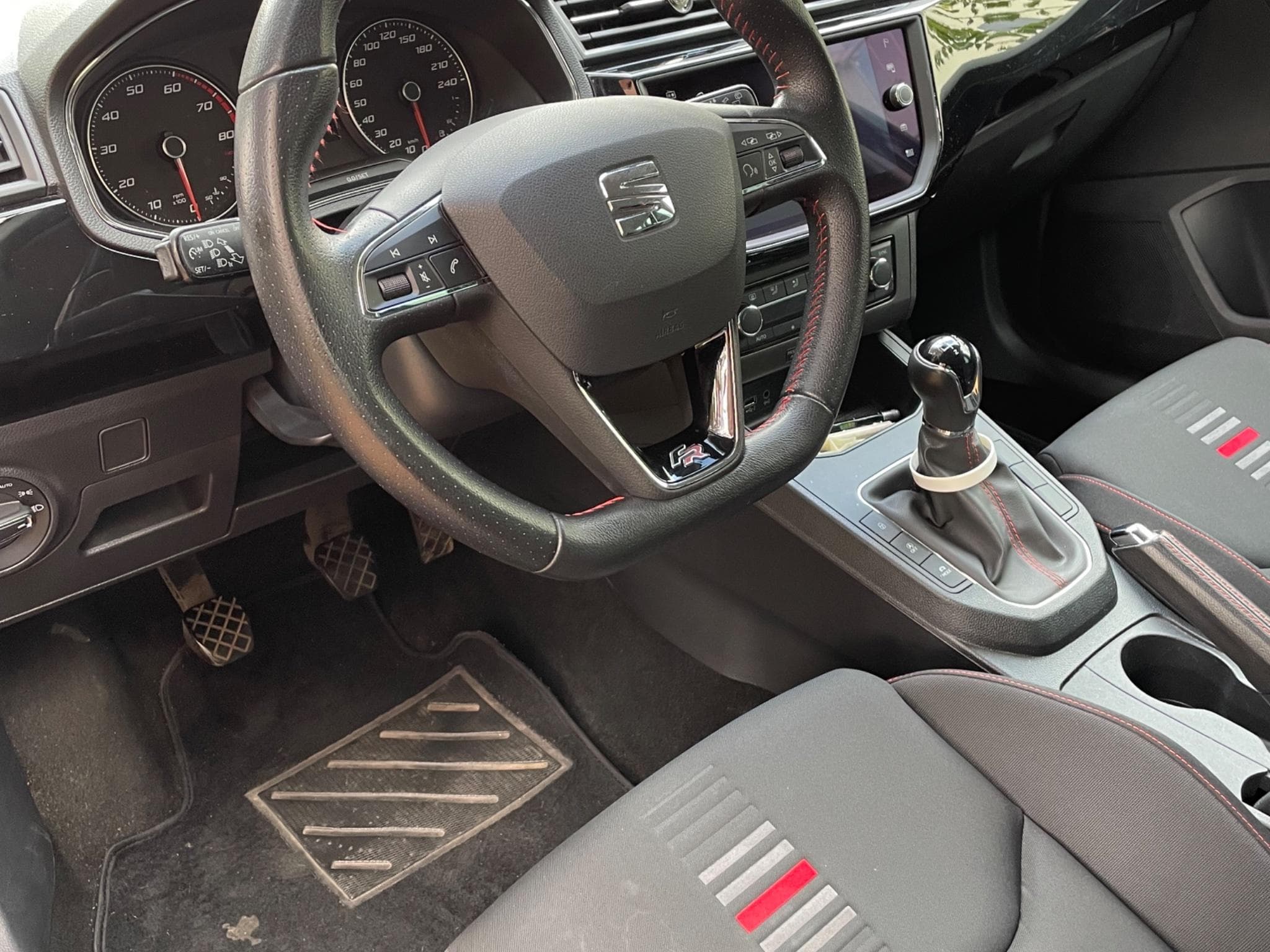 Seat Ibiza FR 1.0 TSI BM6 85kW (2017) - Foto 3