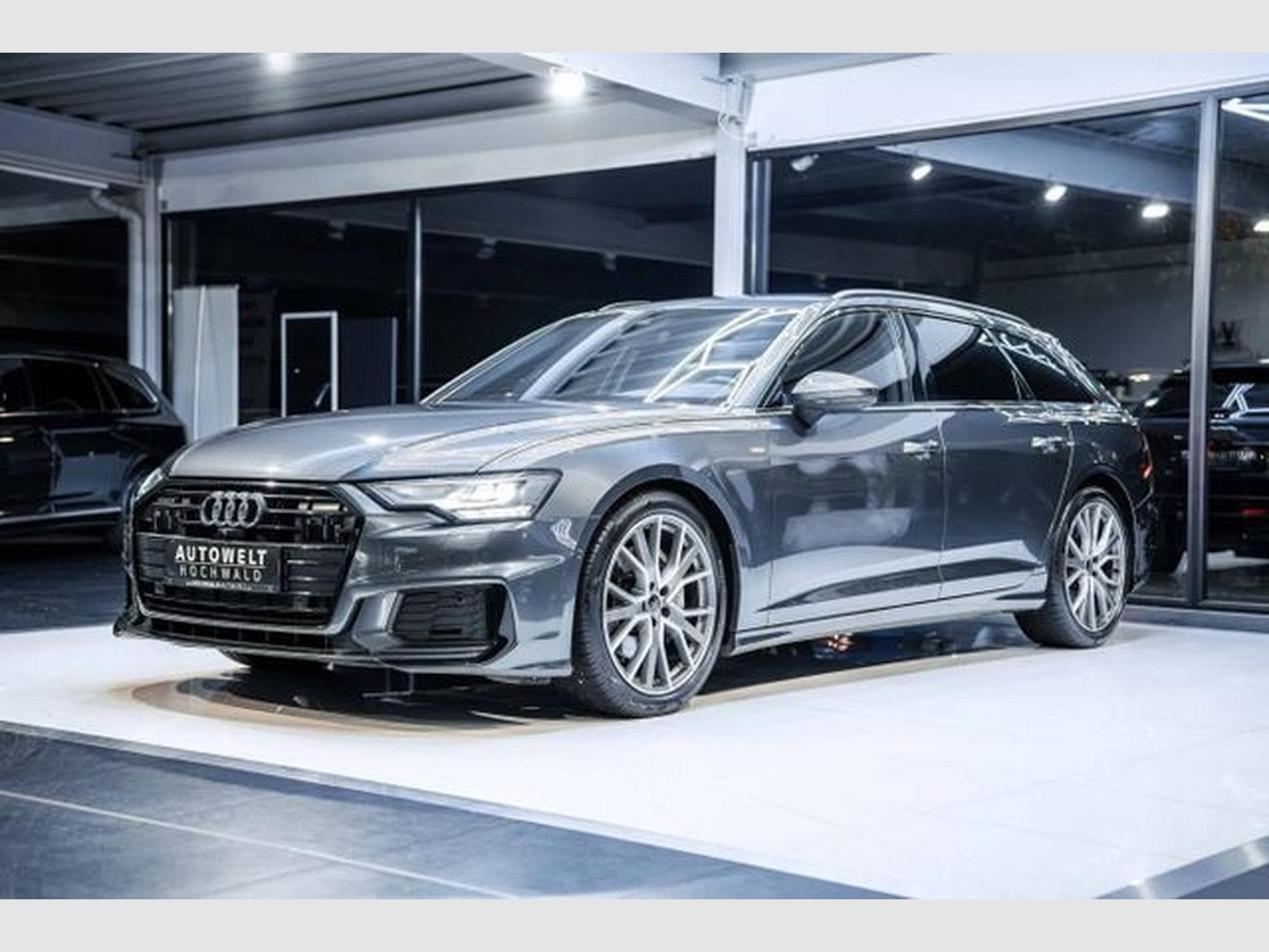 Audi A6 A6 50 TDI  quattro S-tr 3x S-Line NAVI LED Black (2023) - Foto 4