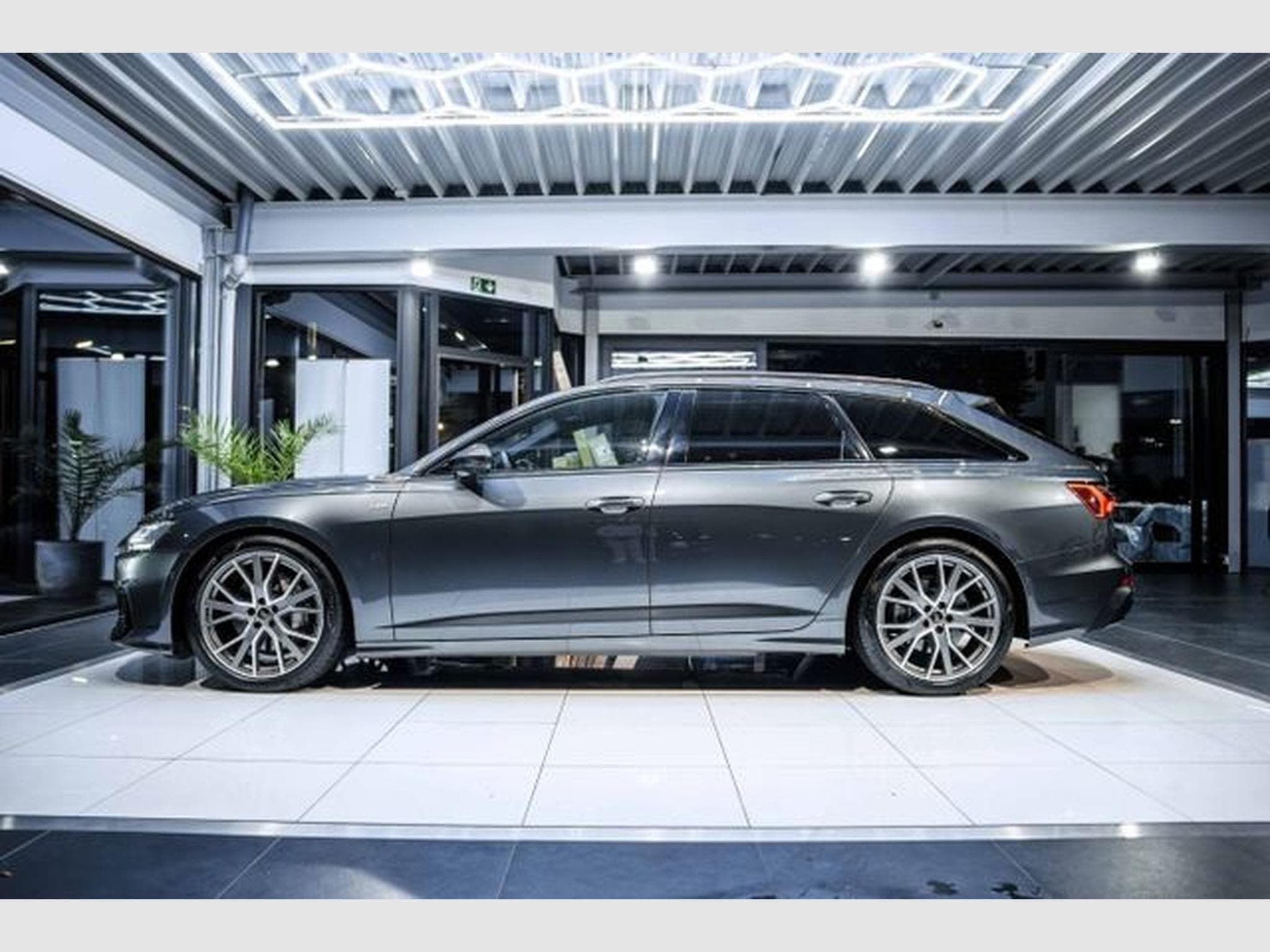 Audi A6 A6 50 TDI  quattro S-tr 3x S-Line NAVI LED Black (2023) - Foto 11
