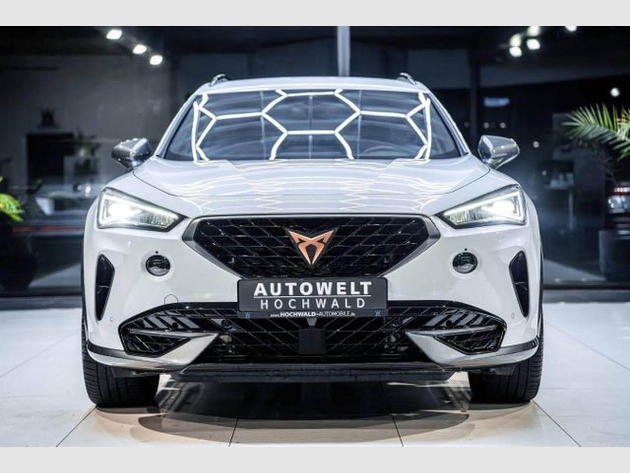 Cupra Formentor Formentor 1.4 TSI e-Hybrid LED NAVI RFK 19Z ACC (2024) - Foto 5