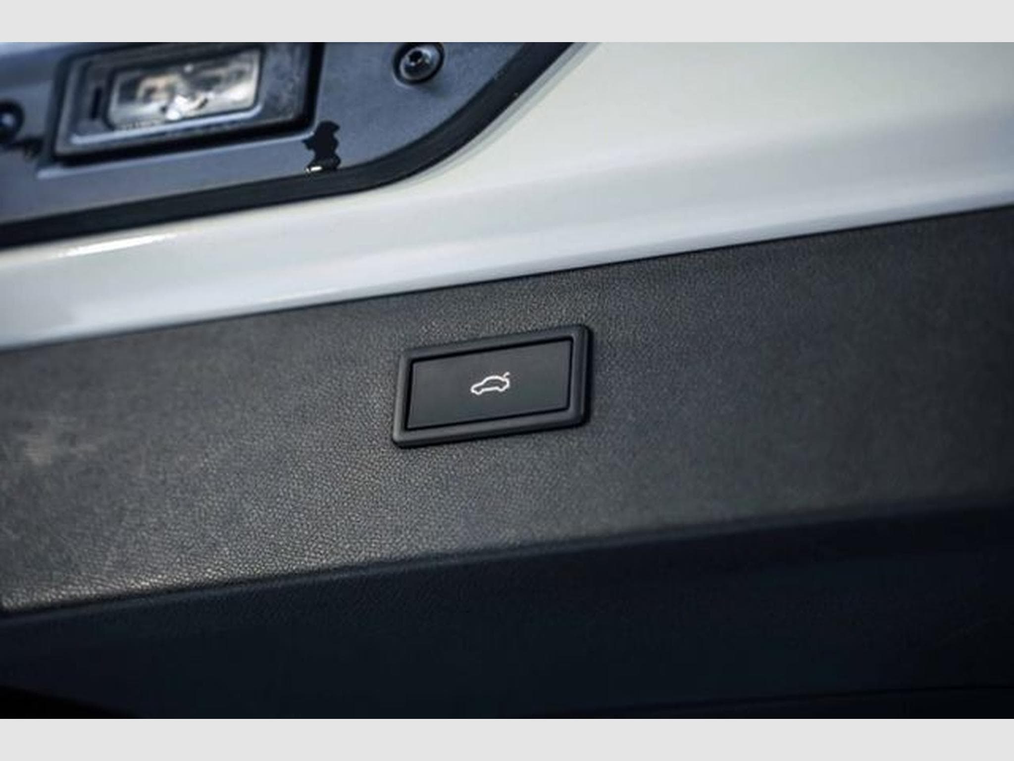 Cupra Formentor Formentor 1.4 TSI e-Hybrid LED NAVI RFK 19Z ACC (2024) - Foto 15