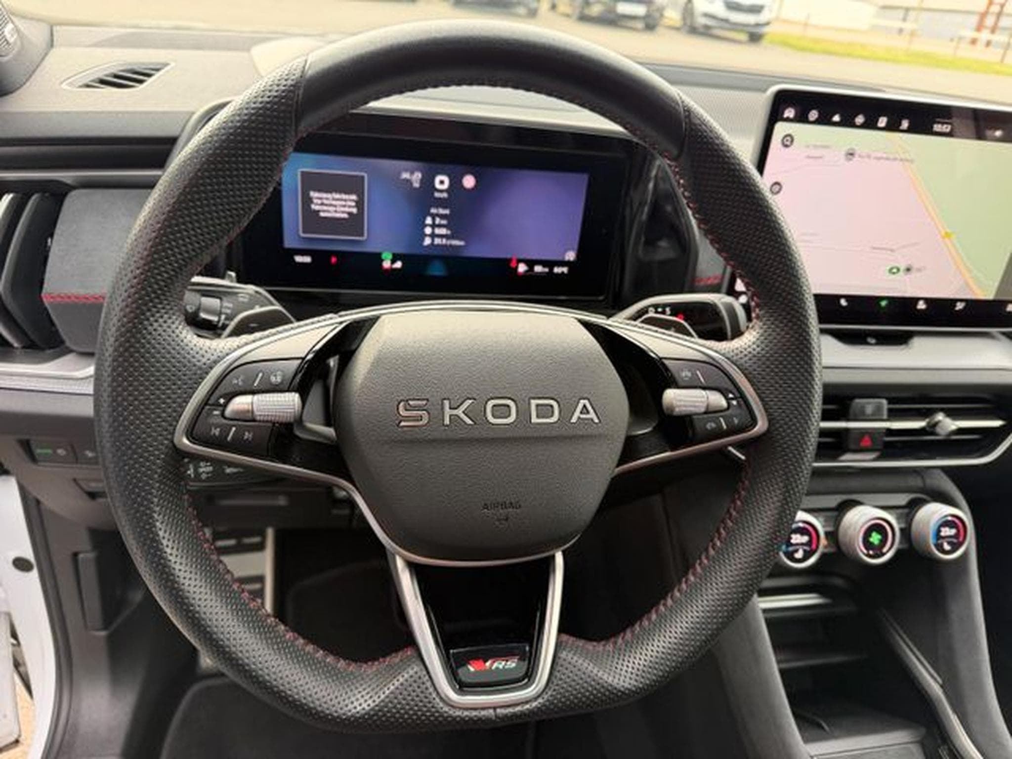 Skoda Kodiaq Kodiaq 2.0TSI 4x4 RS AHK Pano Standhz Canton 360 (2025) - Foto 13