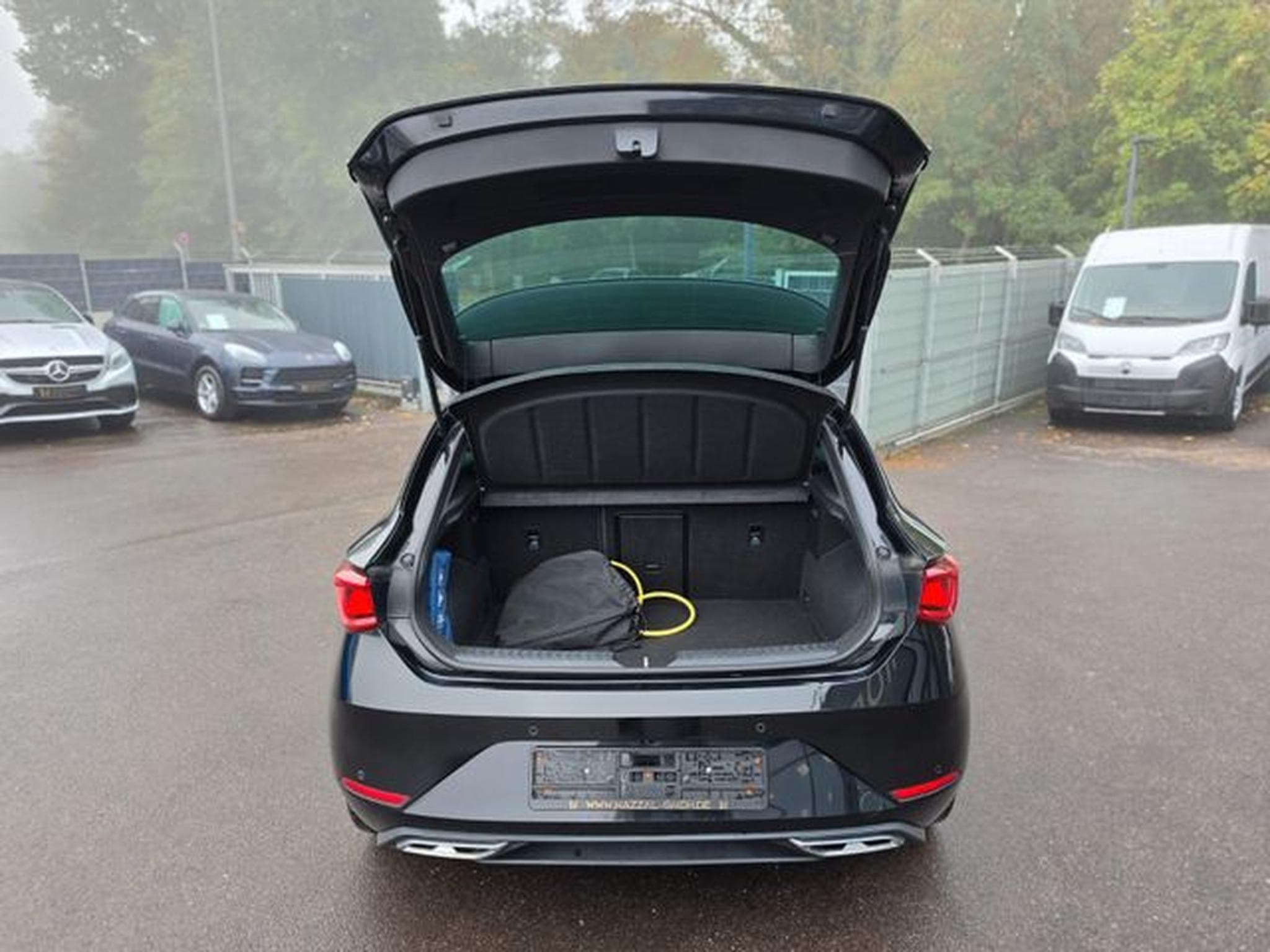 Seat Leon LEON FR E-Hybrid *AUT*LED*VIRTUAL*SHZ*KAM* (2021) - Photo 9