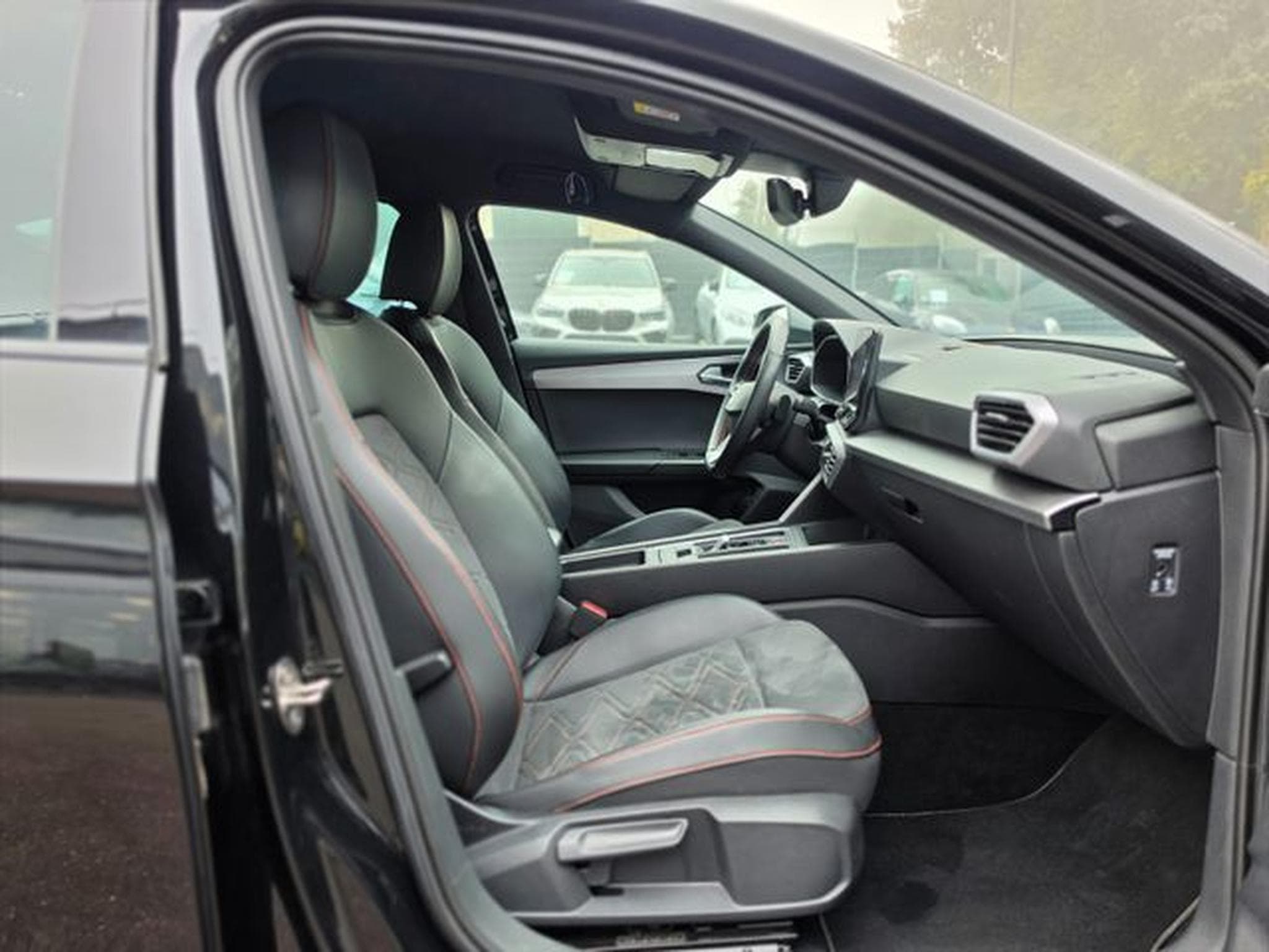 Seat Leon LEON FR E-Hybrid *AUT*LED*VIRTUAL*SHZ*KAM* (2021) - Photo 15