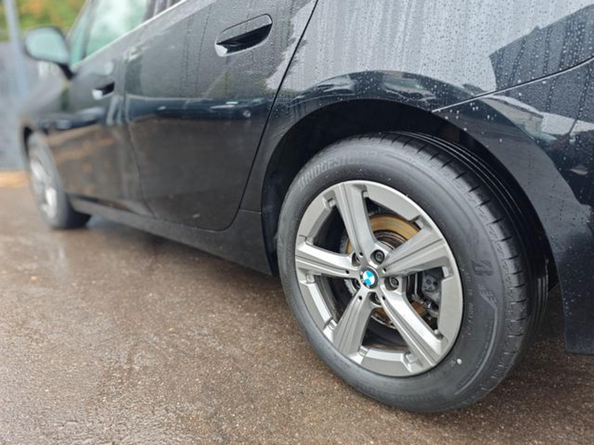 BMW 218 218 i ACTIVE TOURER *AUT*LED*KAM*LEDER*ALU* (2023) - Photo 10