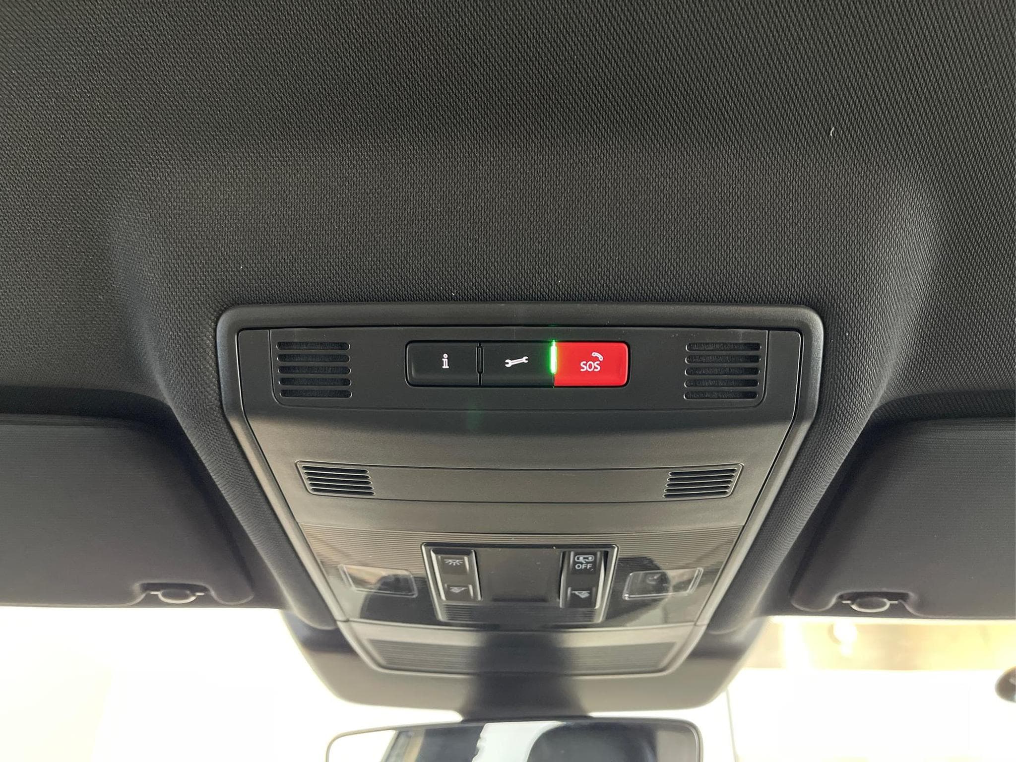 VW T-Cross R-Line (2026) - Foto 11