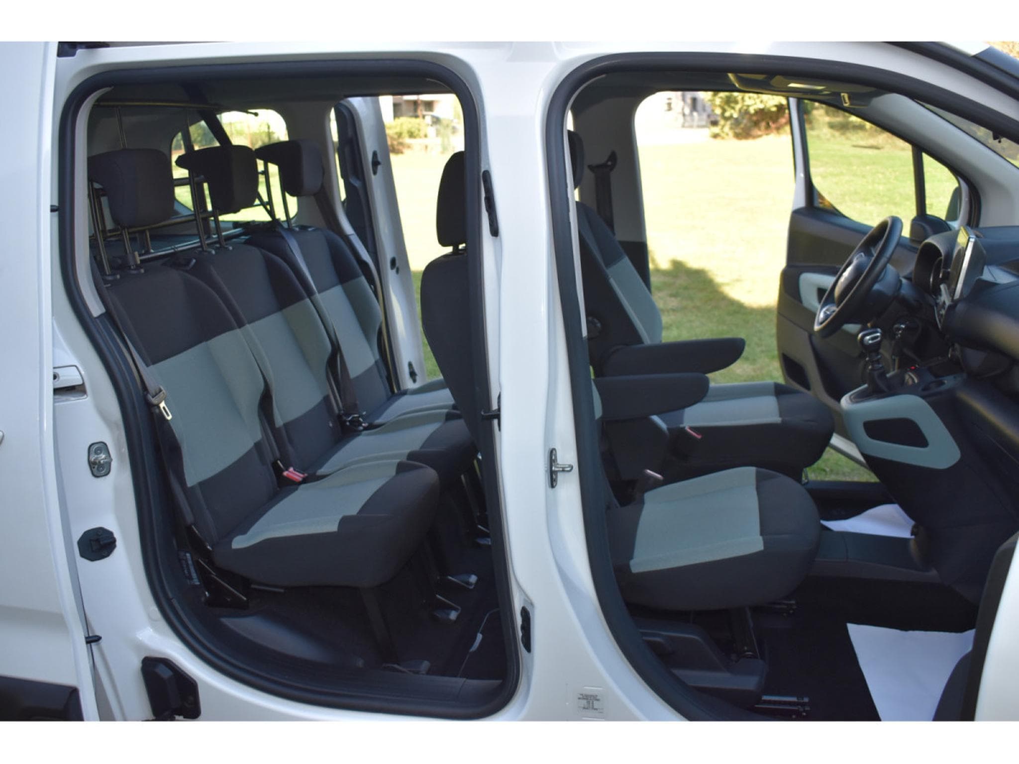Citroën Berlingo Multispace 110 5 places 41000km Etat neuf (2019) - Photo 8