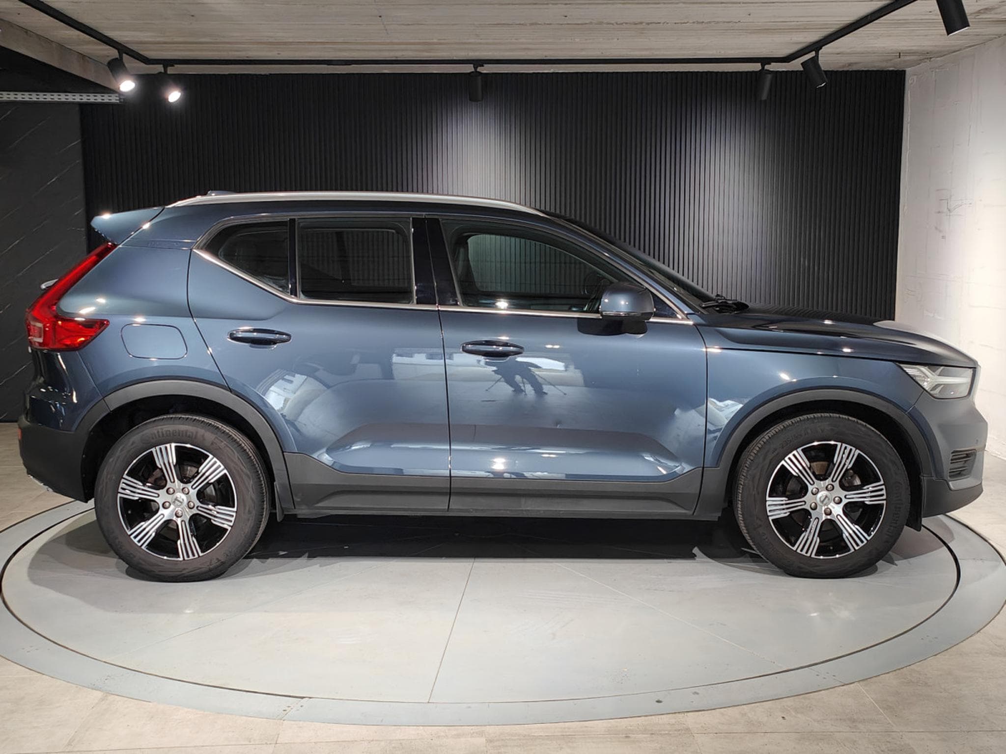 Volvo XC40 D3 GEARTRONIC INSCRIPTION CARPLAY GPS BLUETOOTH CAMERA (2020) - Photo 2