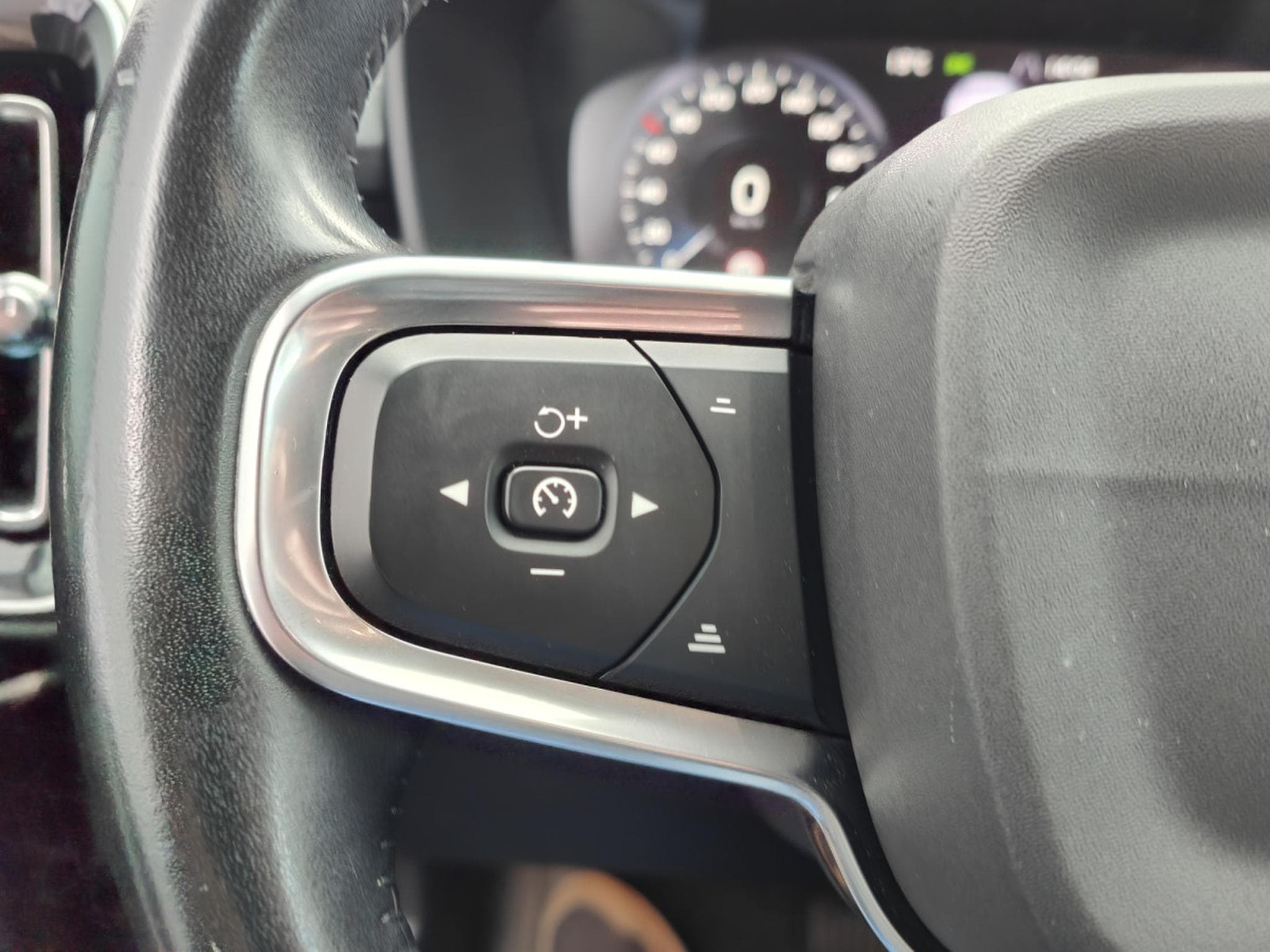 Volvo XC40 D3 GEARTRONIC INSCRIPTION CARPLAY GPS BLUETOOTH CAMERA (2020) - Photo 20