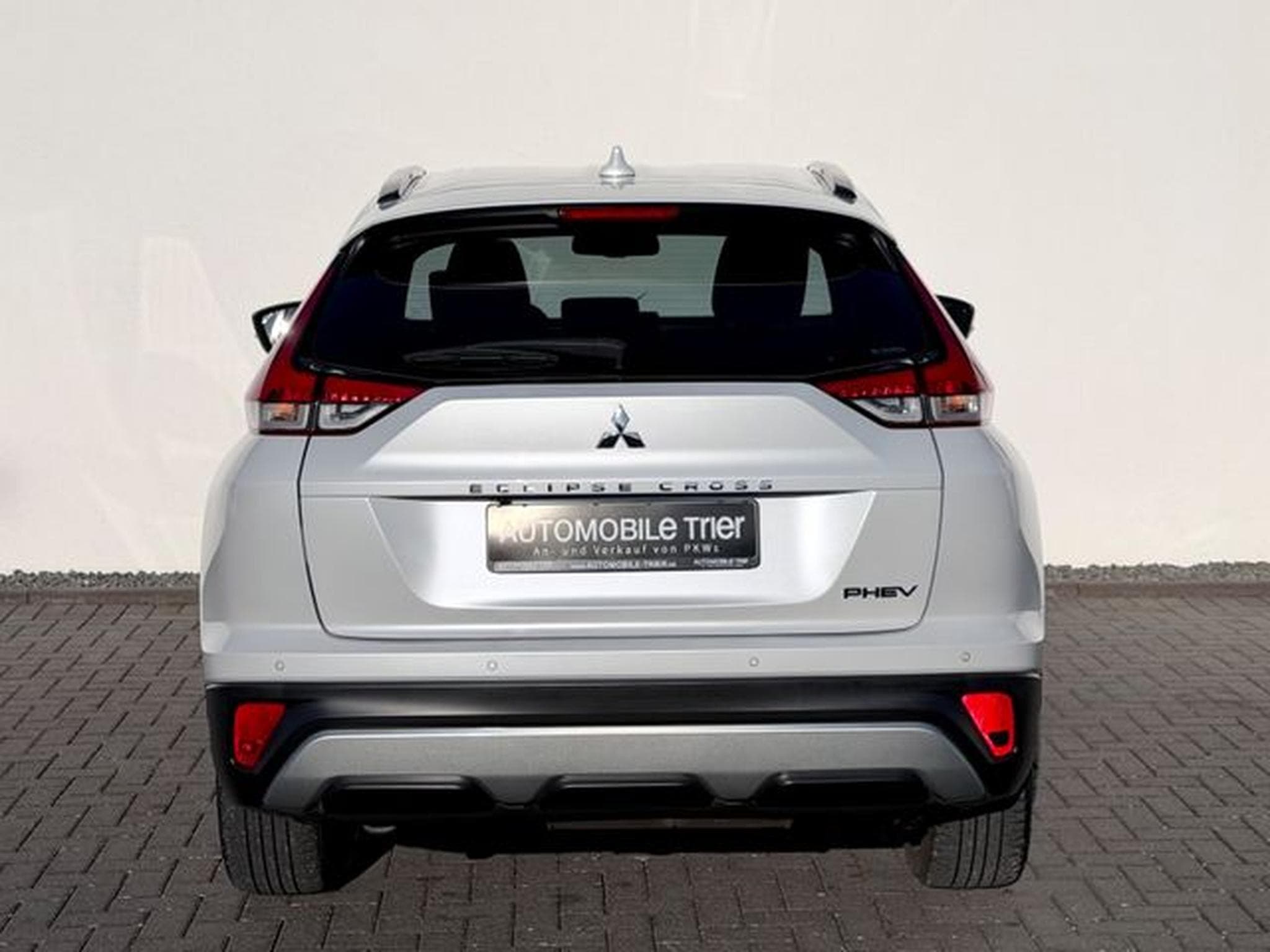 Mitsubishi Eclipse Cross Eclipse Cross Plus 2.4 Hybrid 4WD /NAVI/LED/CAM/ (2022) - Foto 6