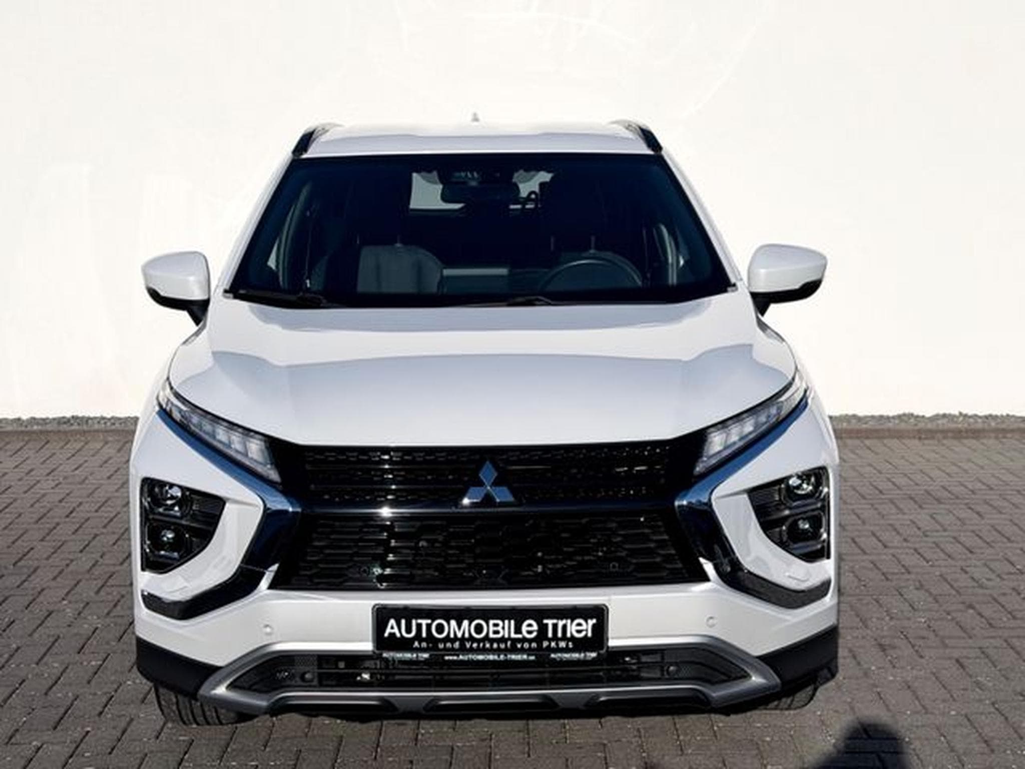 Mitsubishi Eclipse Cross Eclipse Cross Plus 2.4 Hybrid 4WD /NAVI/LED/CAM/ (2022) - Foto 2