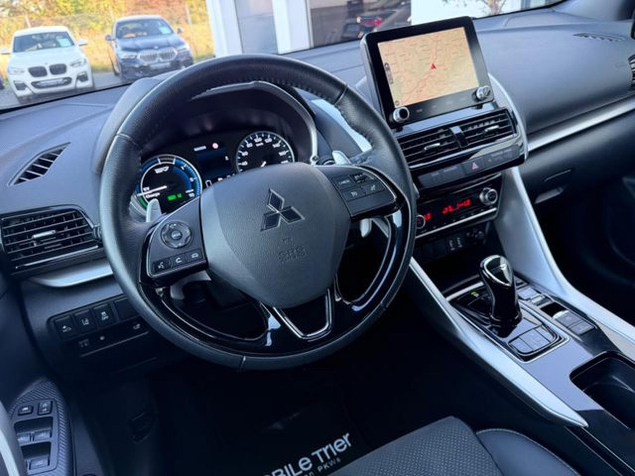 Mitsubishi Eclipse Eclipse Cross Plus 2.4 Hybrid 4WD /NAVI/LED/CAM/ (2022) - Foto 10