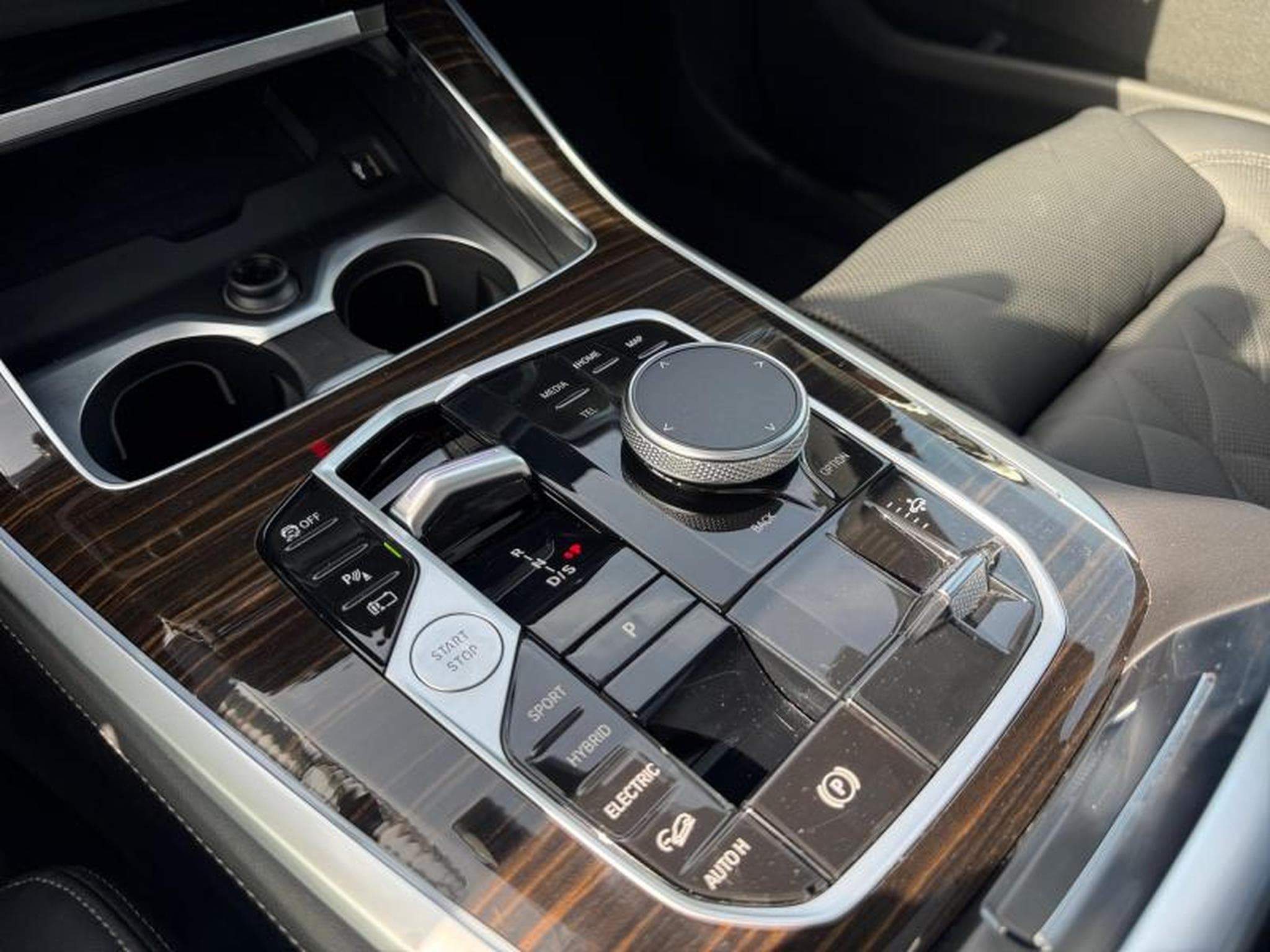 BMW X5 X5 xDrive50e Kit M Sport (2025) - Foto 15