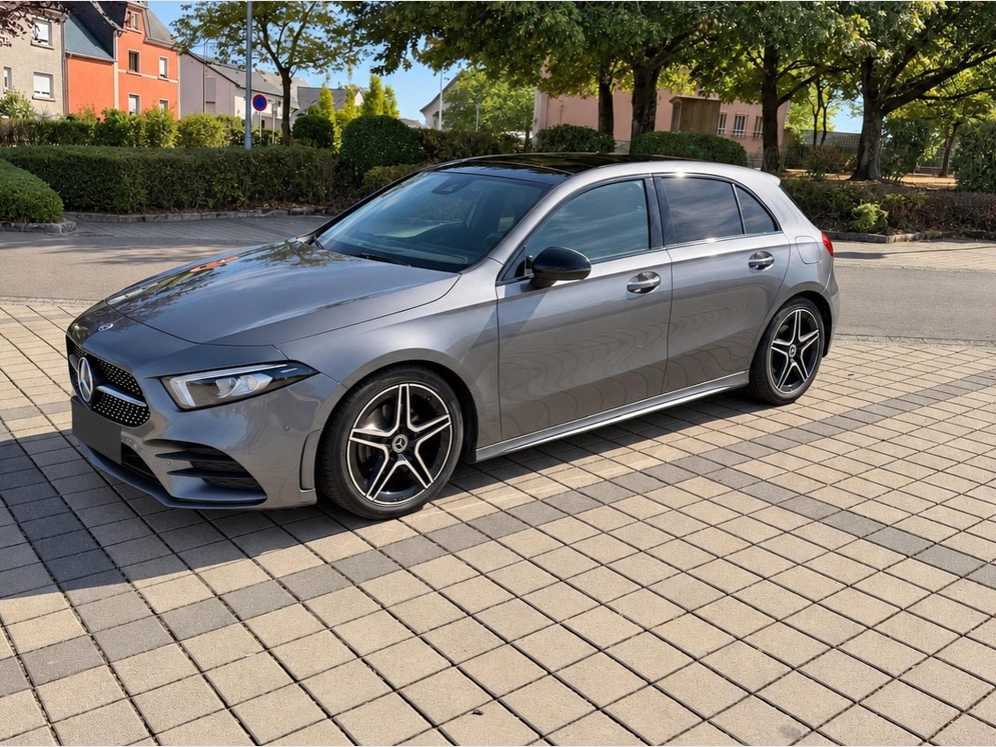 Mercedes A 200 AMG line (2019) - Photo 1
