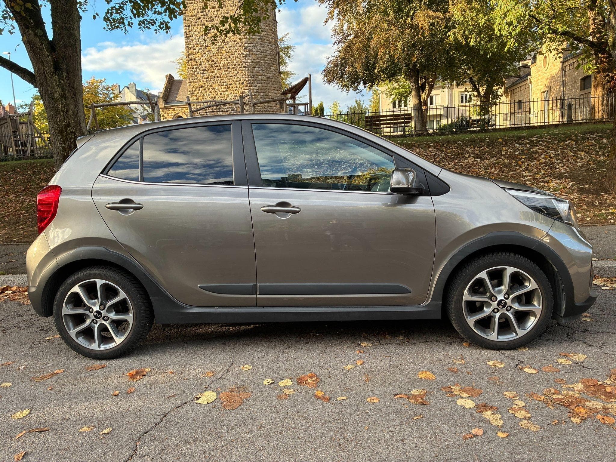 Kia Picanto X-Line, essence 1.2 (62kW/84 horsepower) (2020) - Photo 1