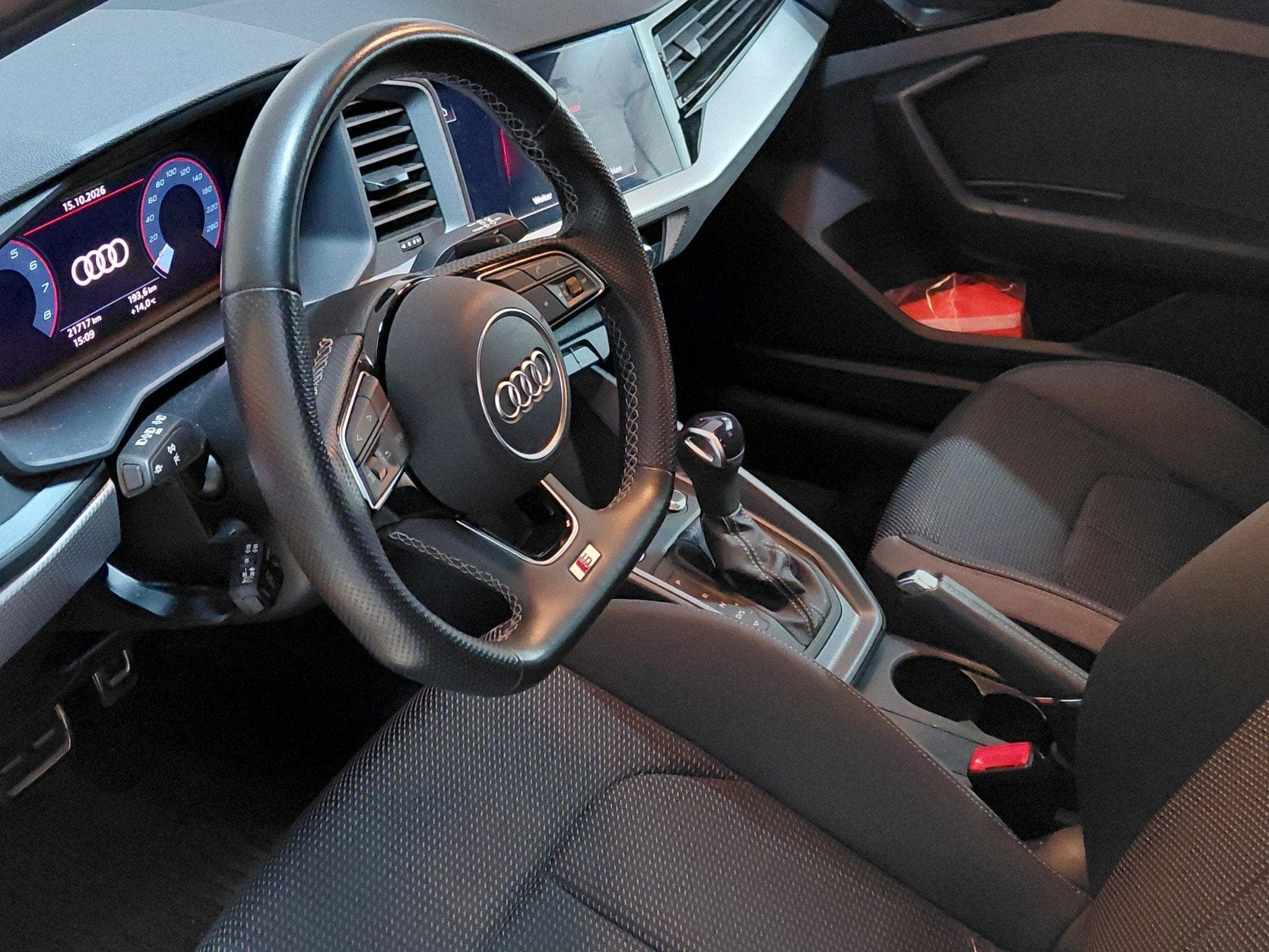 Audi A1 Sportback (2023) - Photo 2