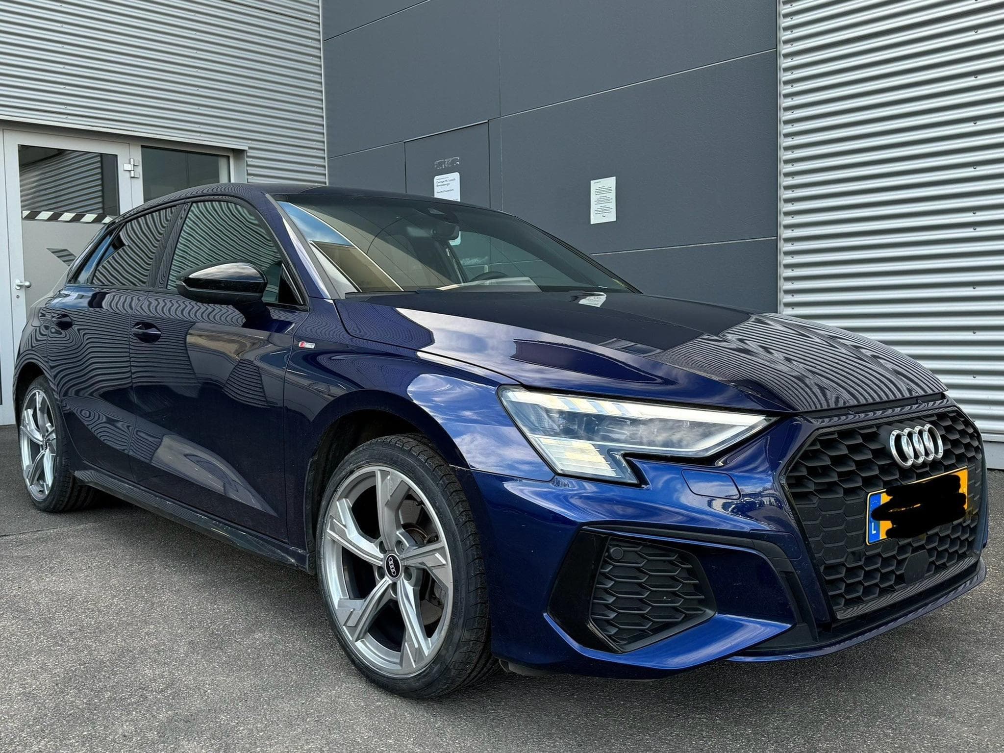 Audi A3 Sportback 40 TFSIe PHEV S-Line S-Tronic (2021) - Photo 1