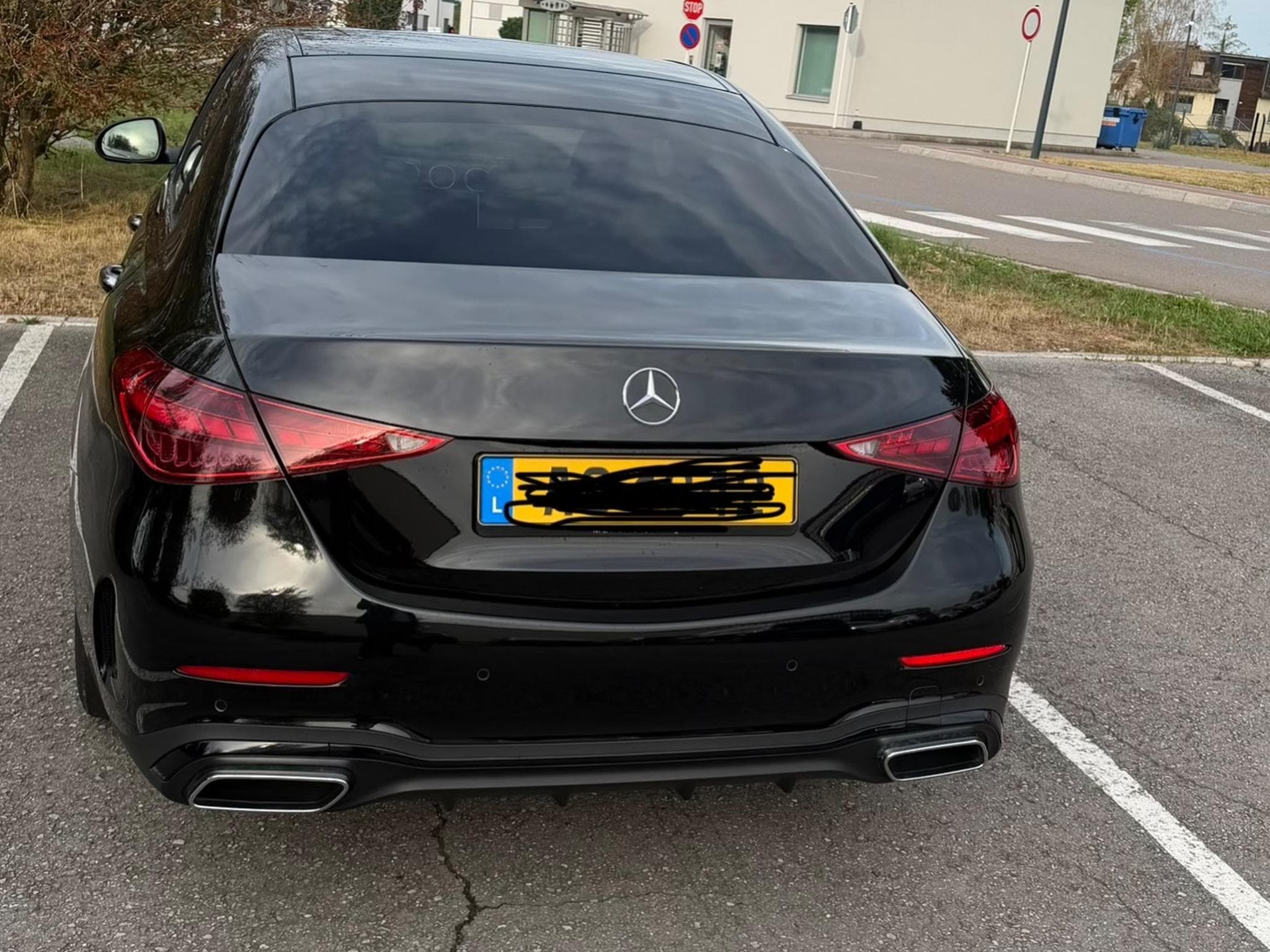 Mercedes C 180 AMG + pack (2023) - Photo 2