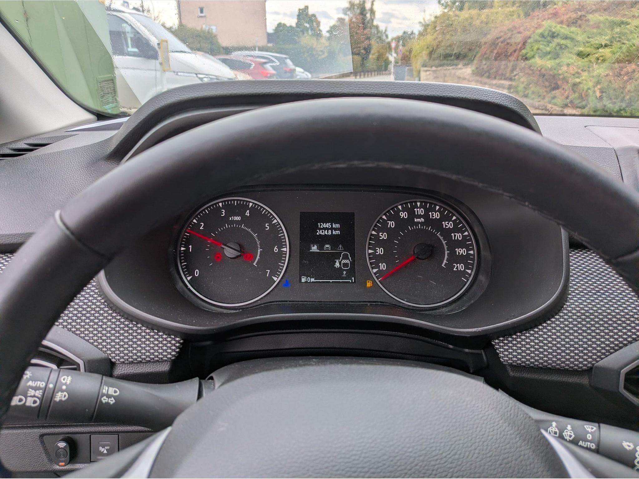 Dacia Sandero Expression Sce 65 bleu IRON (2023) - Photo 8