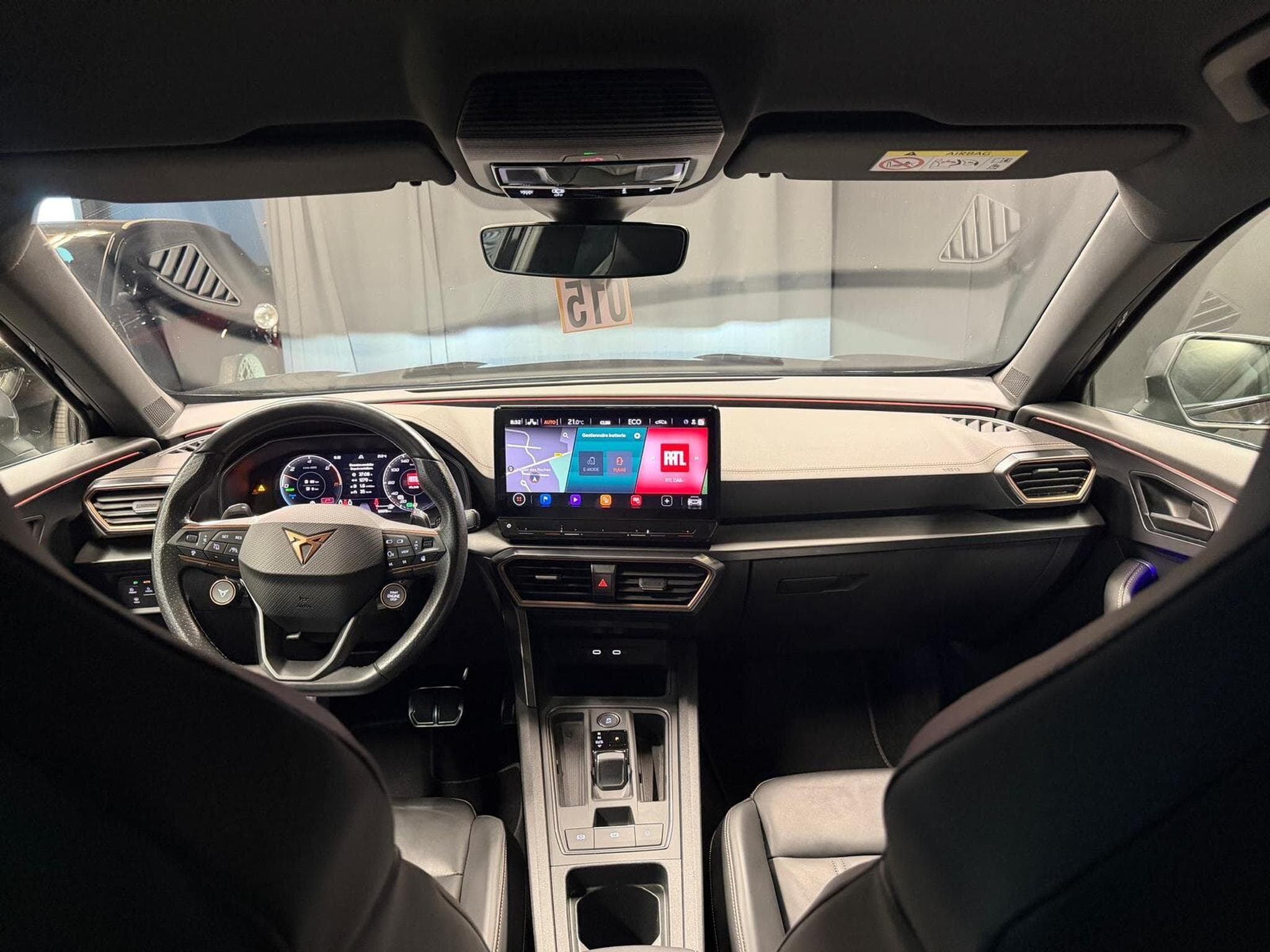 Cupra Formentor 1.4 e-HYBRID 245 ch DSG6 VZ (2023) - Photo 2