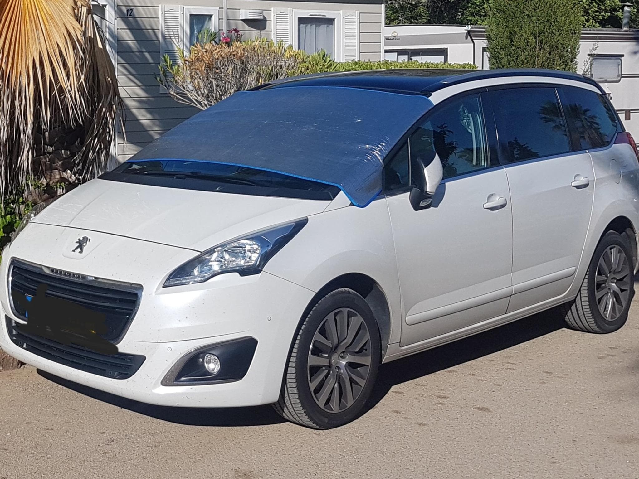 Peugeot 5008 Allure (2014) - Photo 1