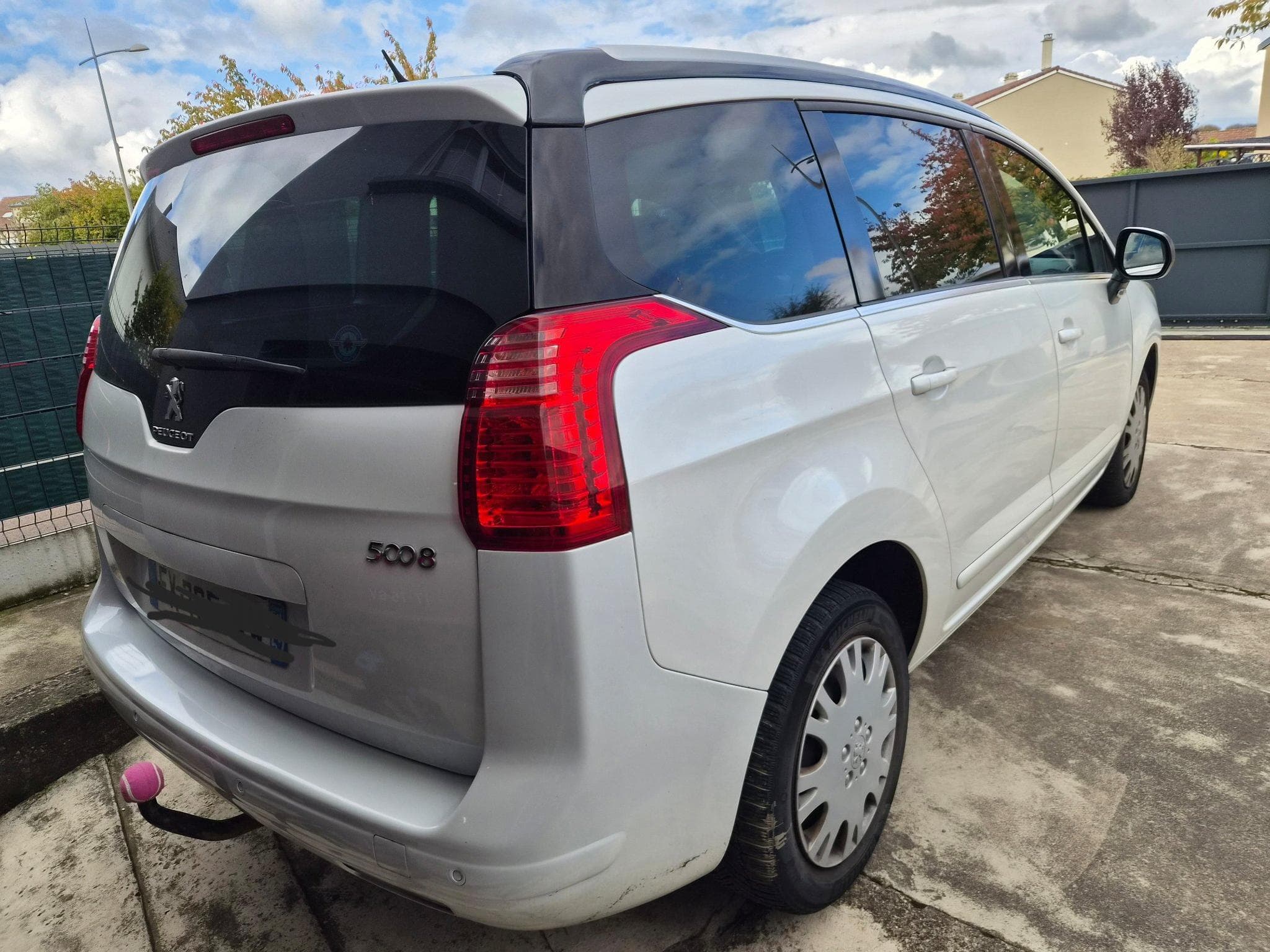 Peugeot 5008 Allure (2014) - Photo 11