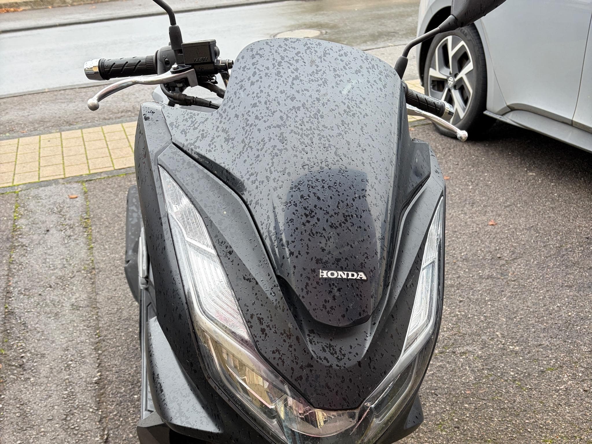 Honda PCX (2022) - Photo 2