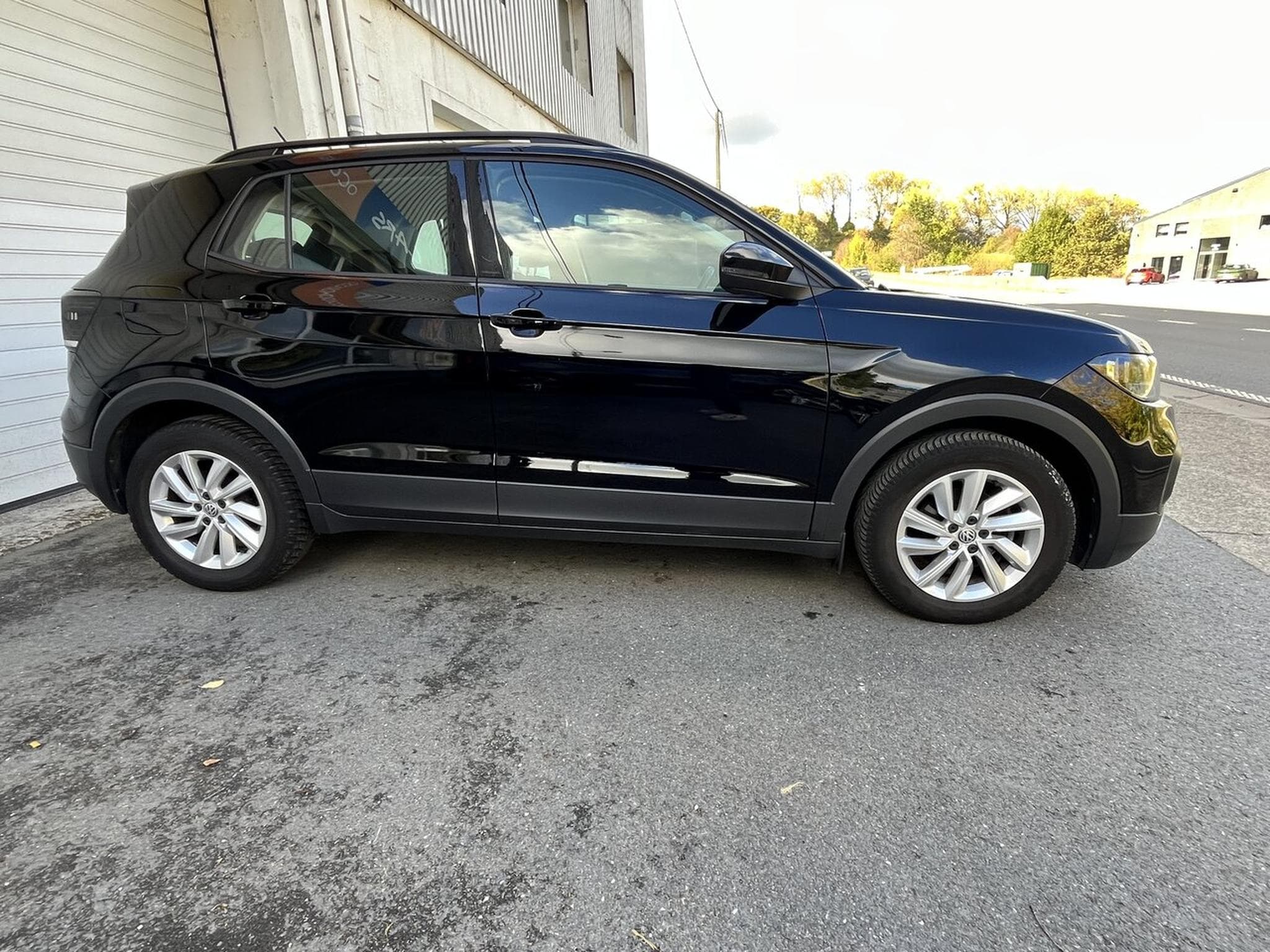 VW T-Cross STYLE - 1.0 ESSENCE 95 CH - GARANTIE 12 MOIS - (2020) - Photo 8