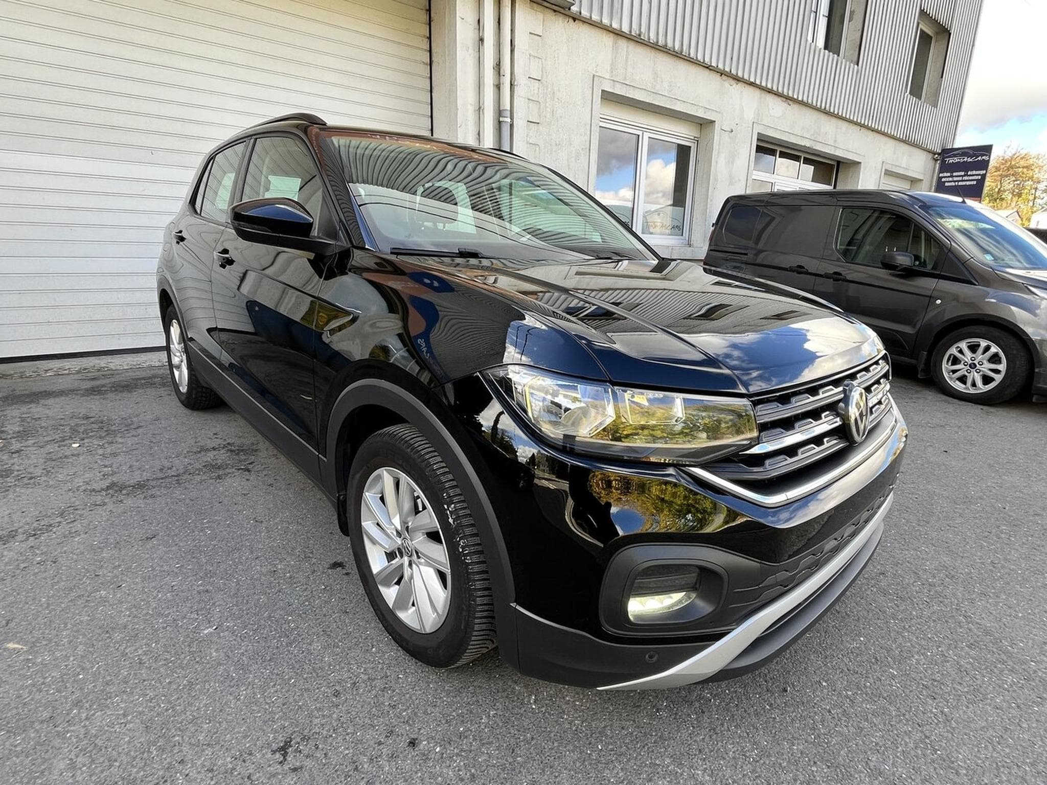 VW T-Cross STYLE - 1.0 ESSENCE 95 CH - GARANTIE 12 MOIS - (2020) - Photo 10