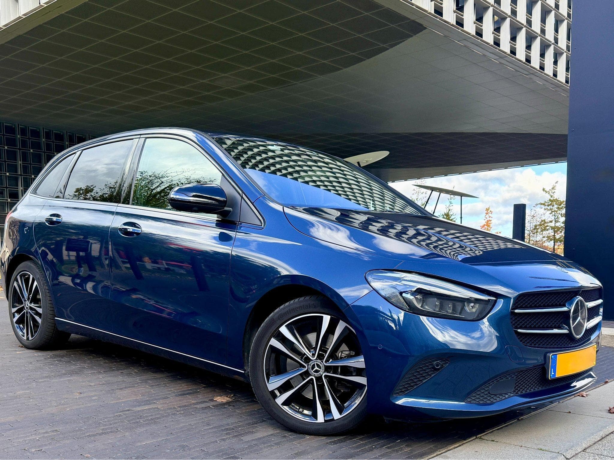 Mercedes B 220 4Matic Progressive (2019) - Photo 2