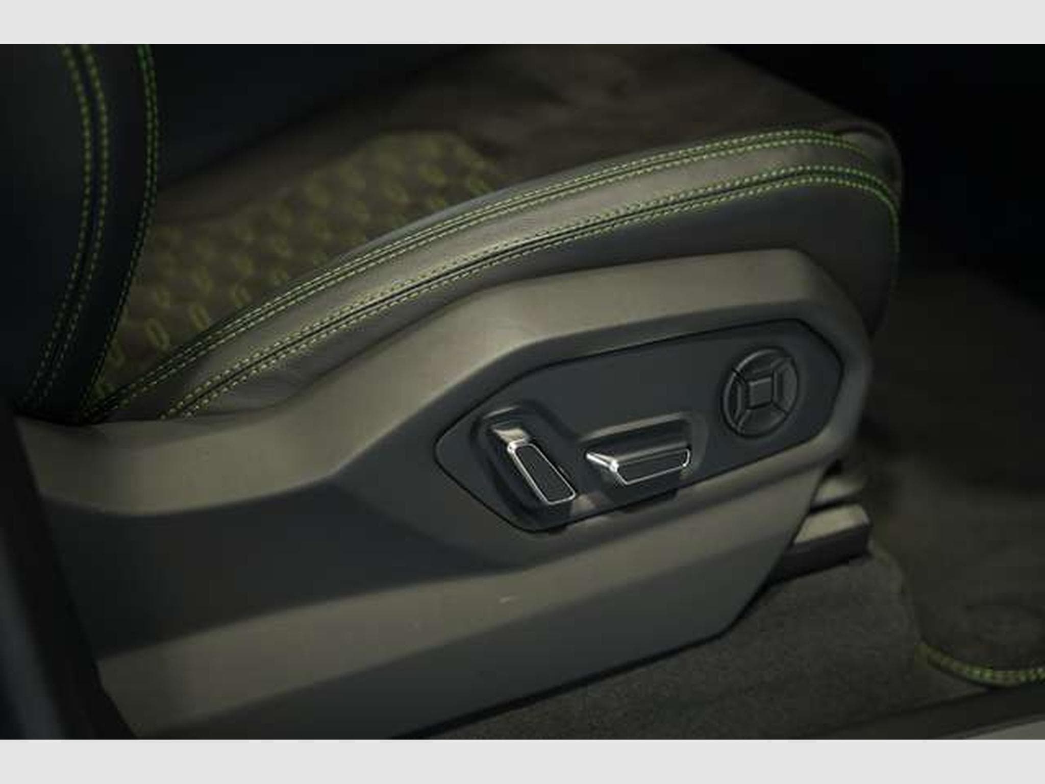Lamborghini Urus S *2.Hand *23Zoll*Pano*Carbon*HUD*SOFORT (2023) - Photo 23