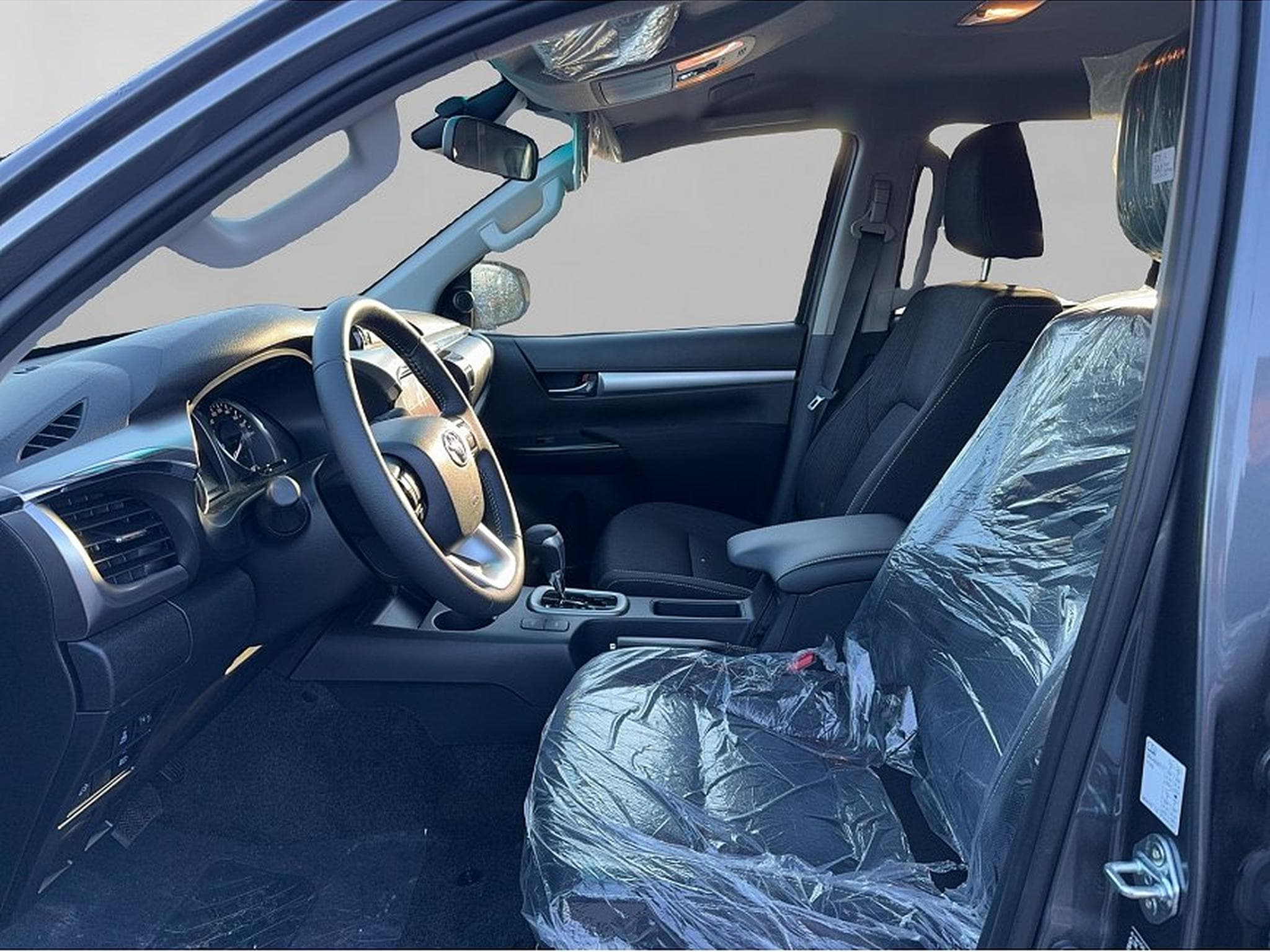 Toyota Hilux (2026) - Photo 5