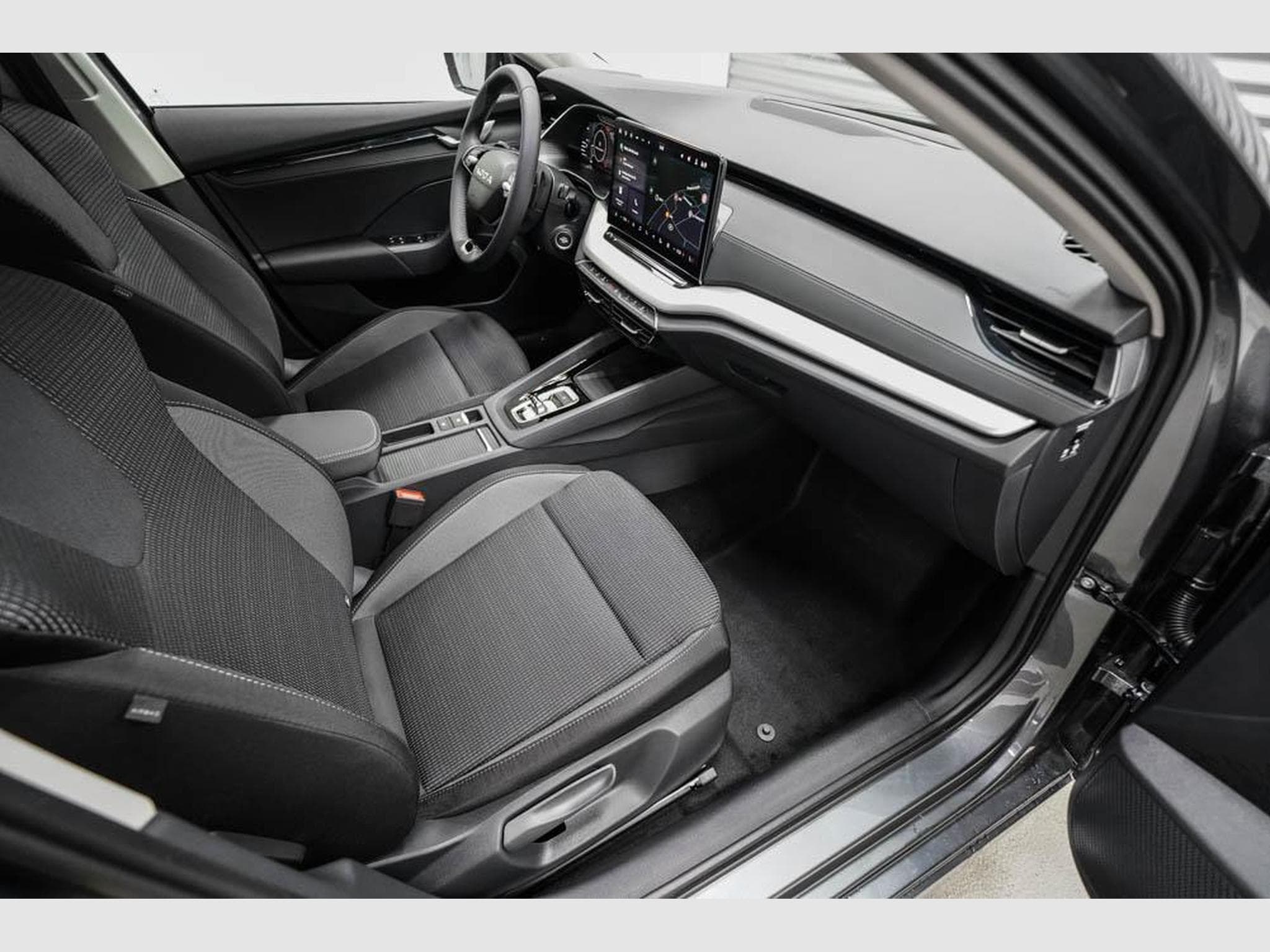 Skoda Octavia Kombi 2,0 TDI (2026) - Foto 21